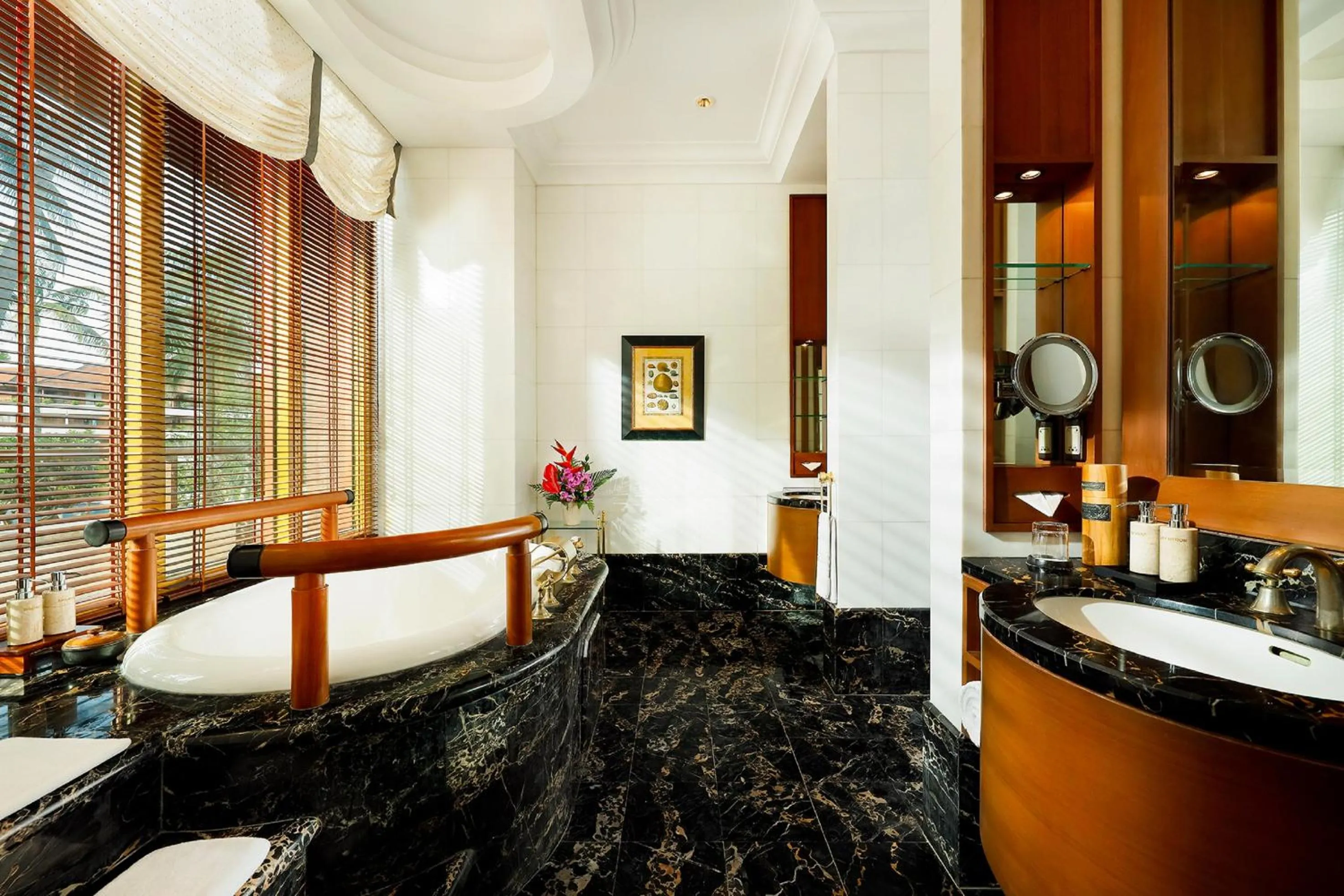 Bath in Nusa Dua Beach Hotel and Spa - Handwritten Collection