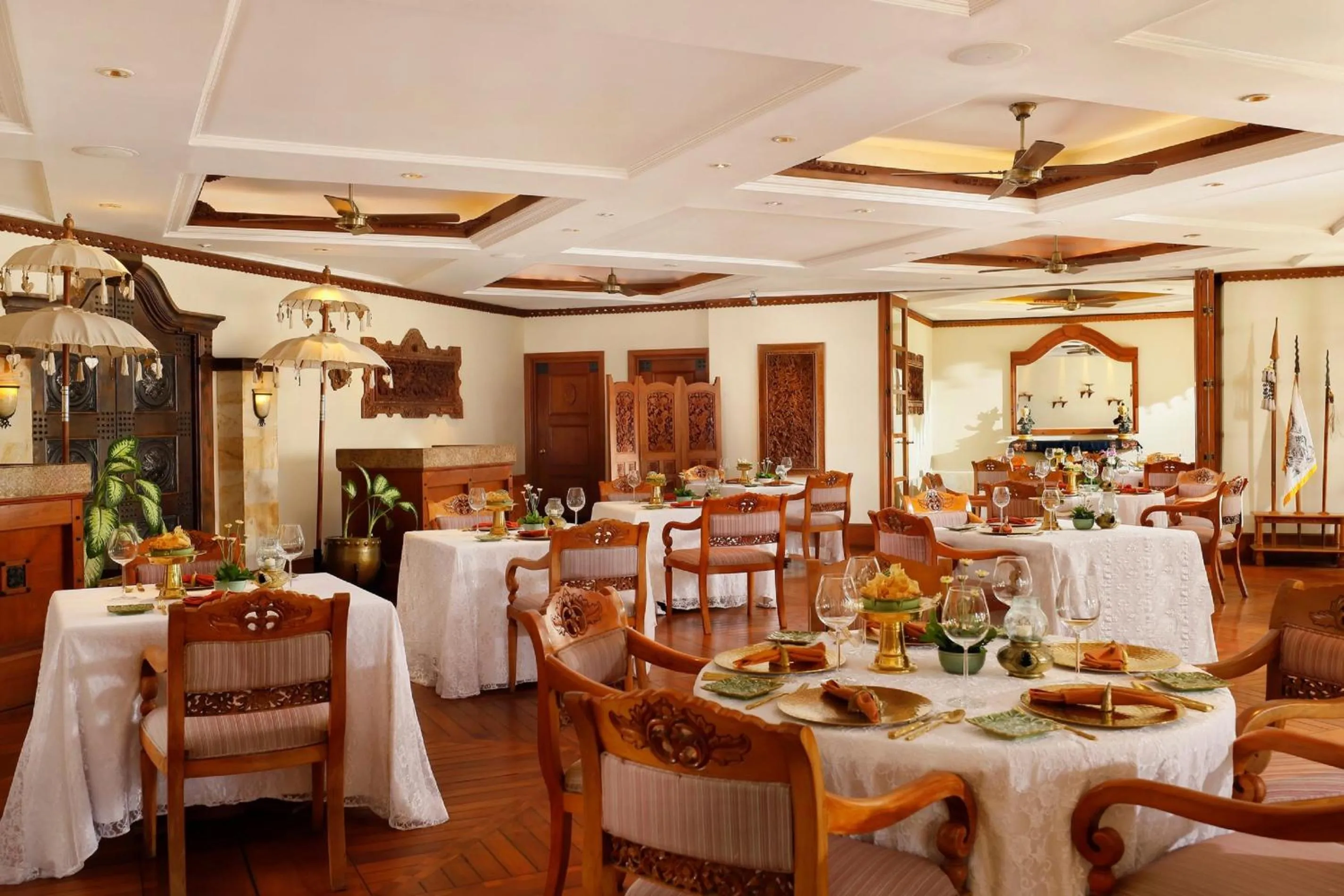 Restaurant/places to eat in Nusa Dua Beach Hotel and Spa - Handwritten Collection