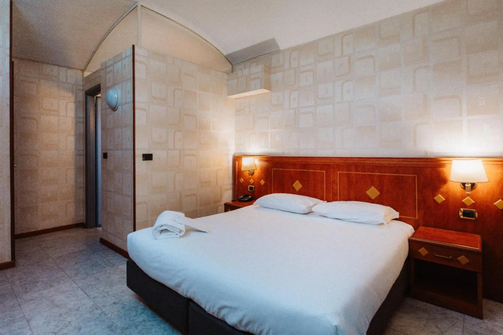 Bed in Hotel Chelsea