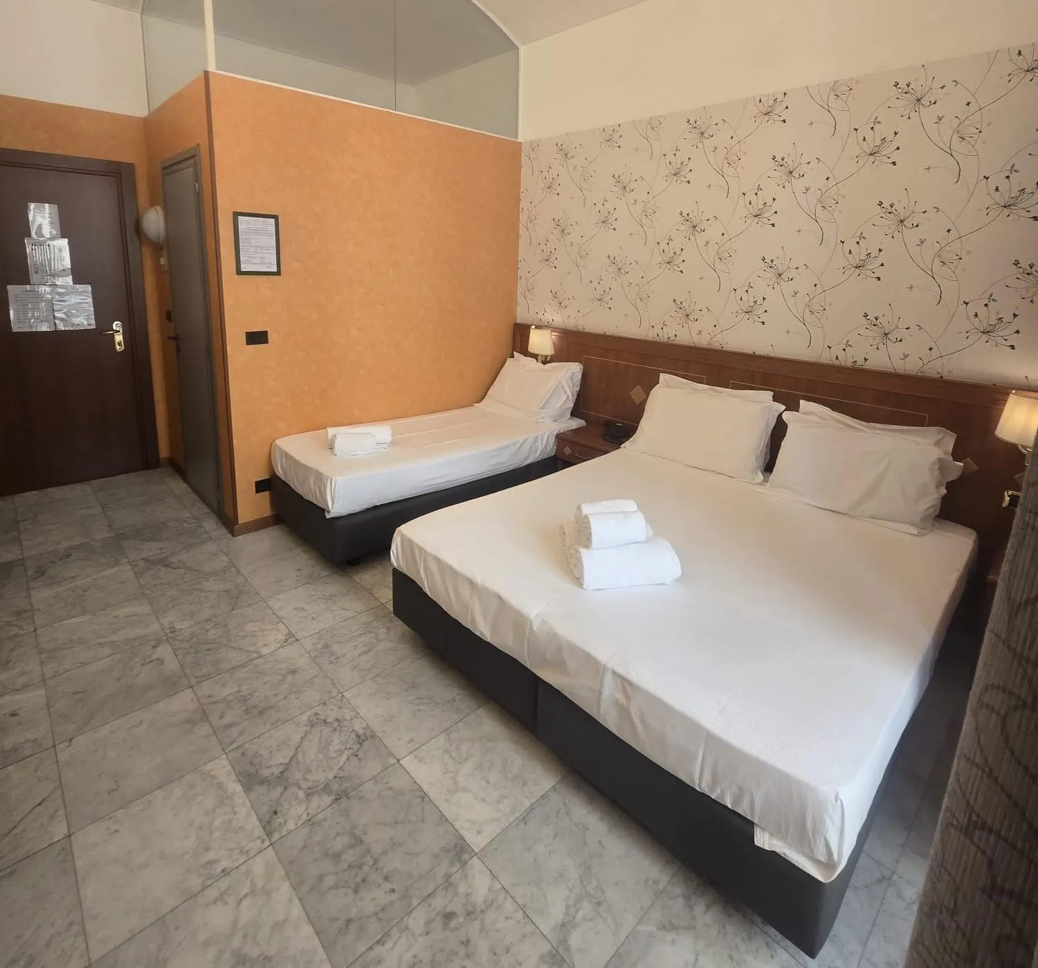 Bed in Hotel Chelsea