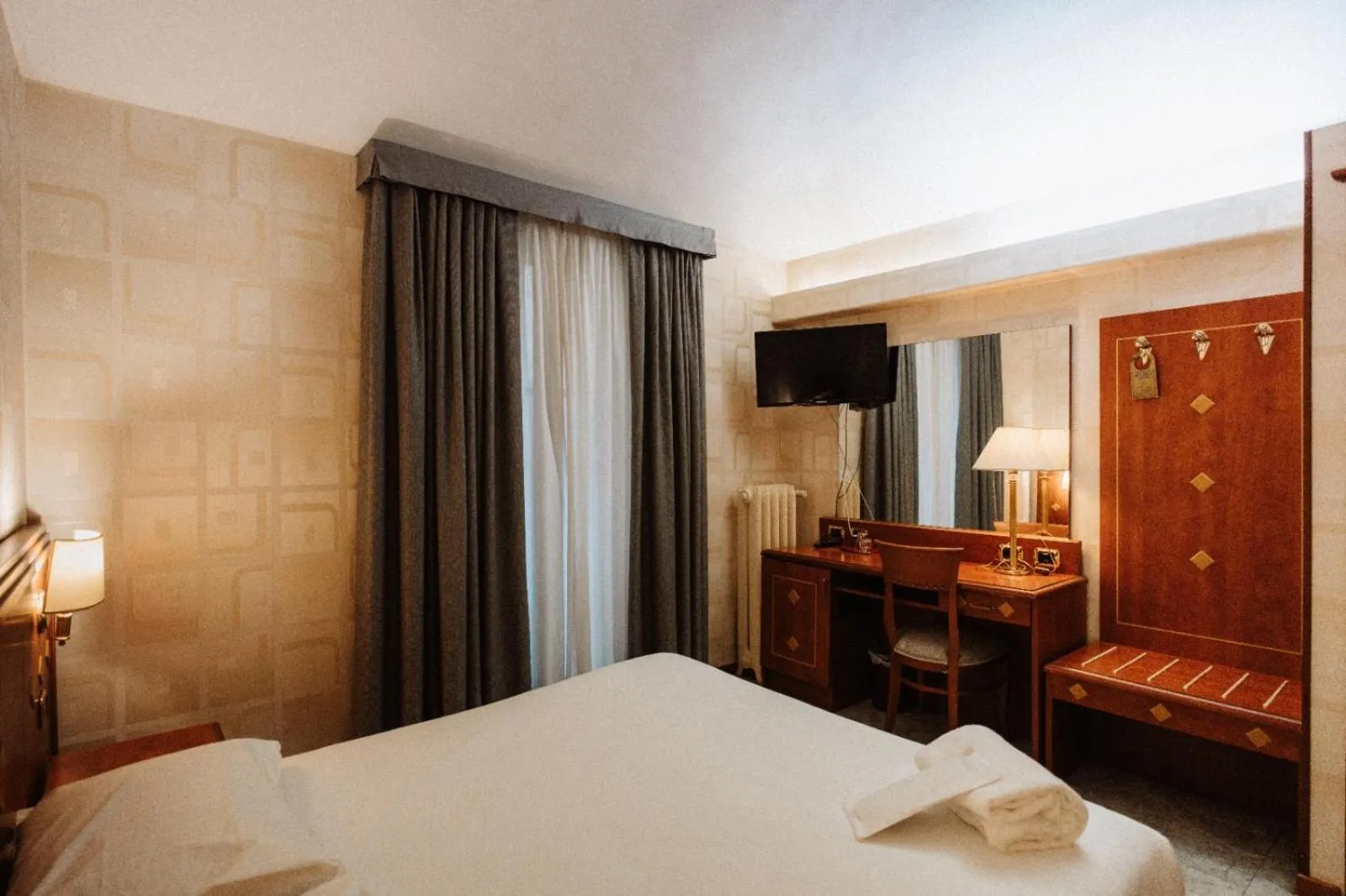 Bed in Hotel Chelsea