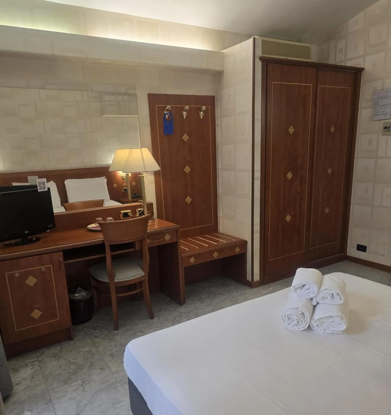 Photo of the whole room, Bed in Hotel Chelsea