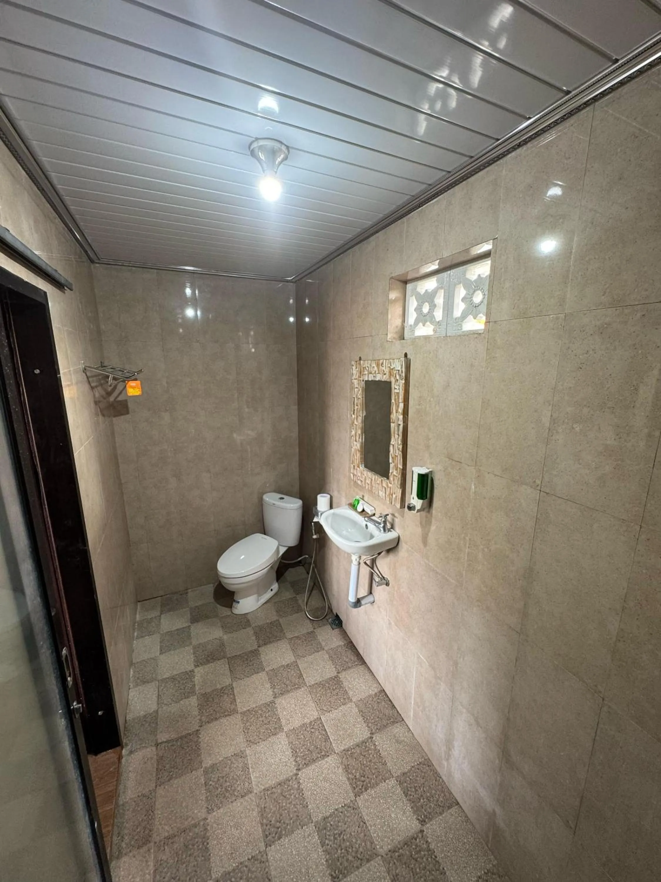 Bathroom in The Kanha Palace