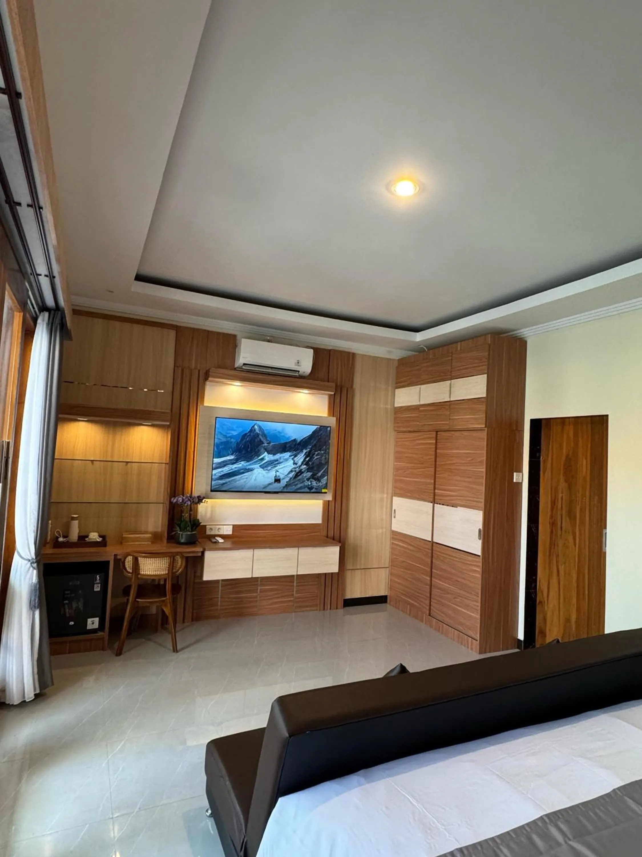 TV and multimedia, Bed in The Kanha Palace
