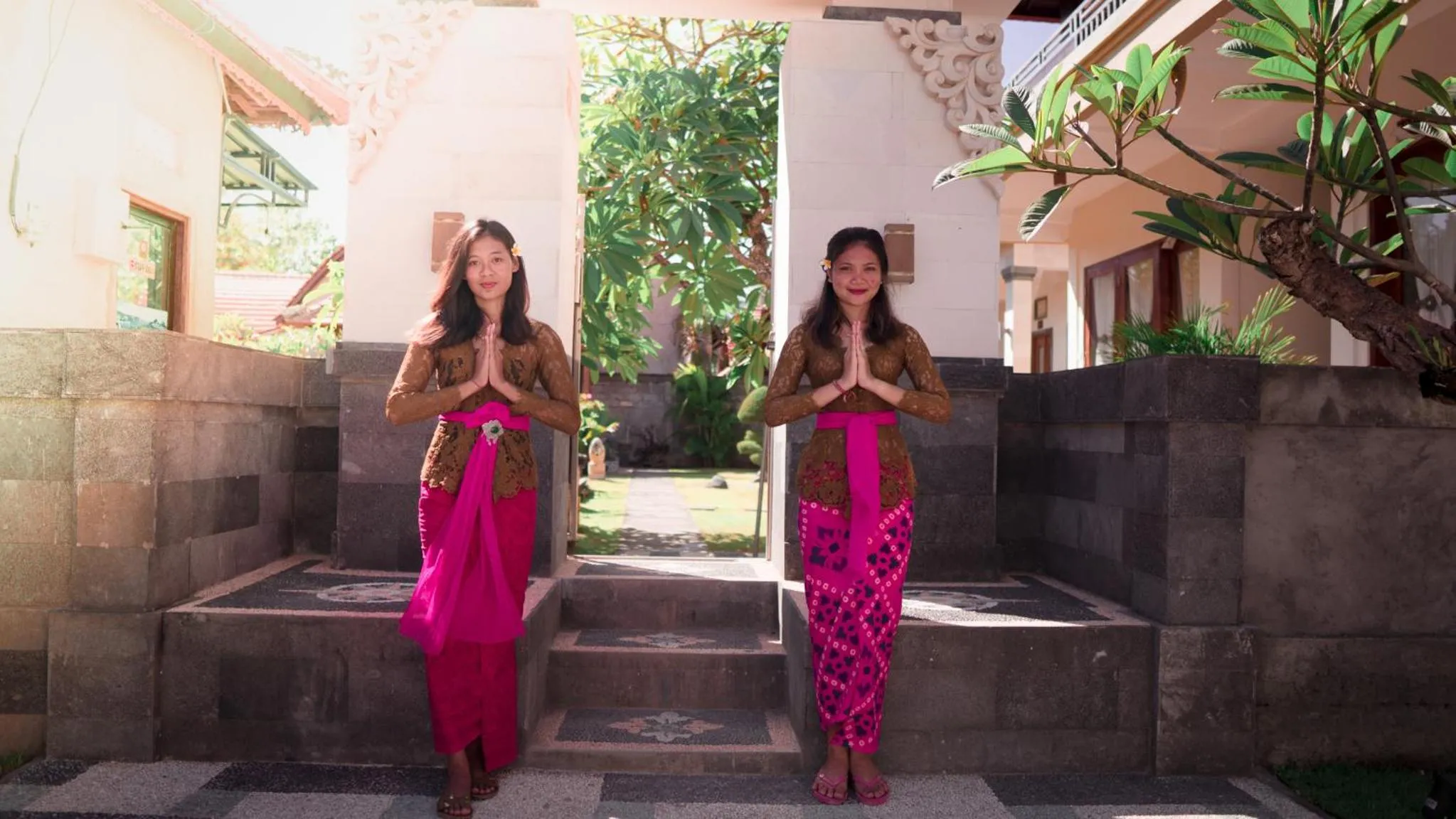 Staff in The Kanha Palace