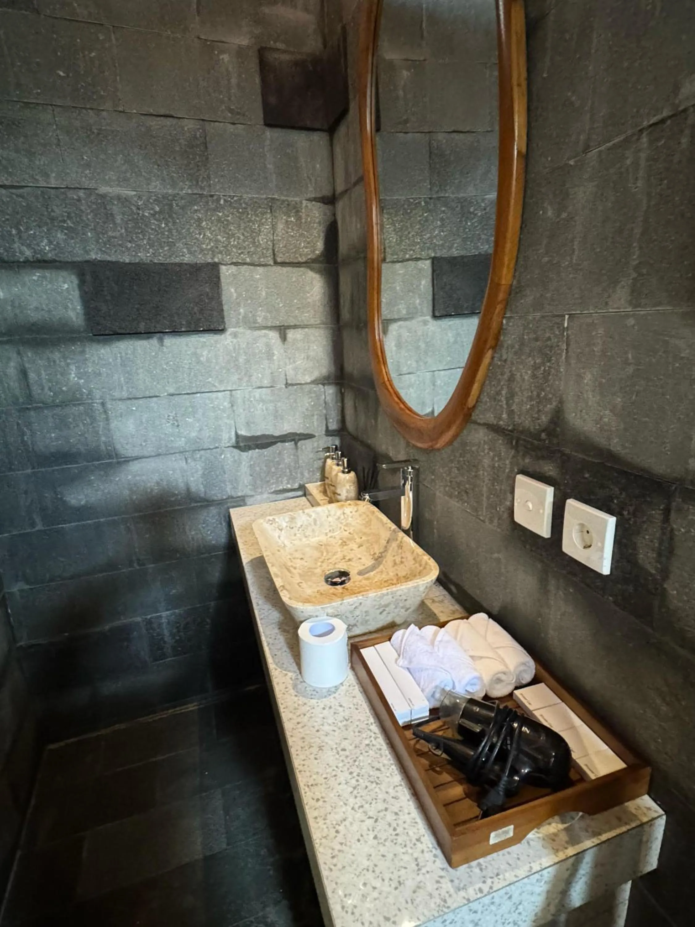 Bathroom in The Kanha Palace