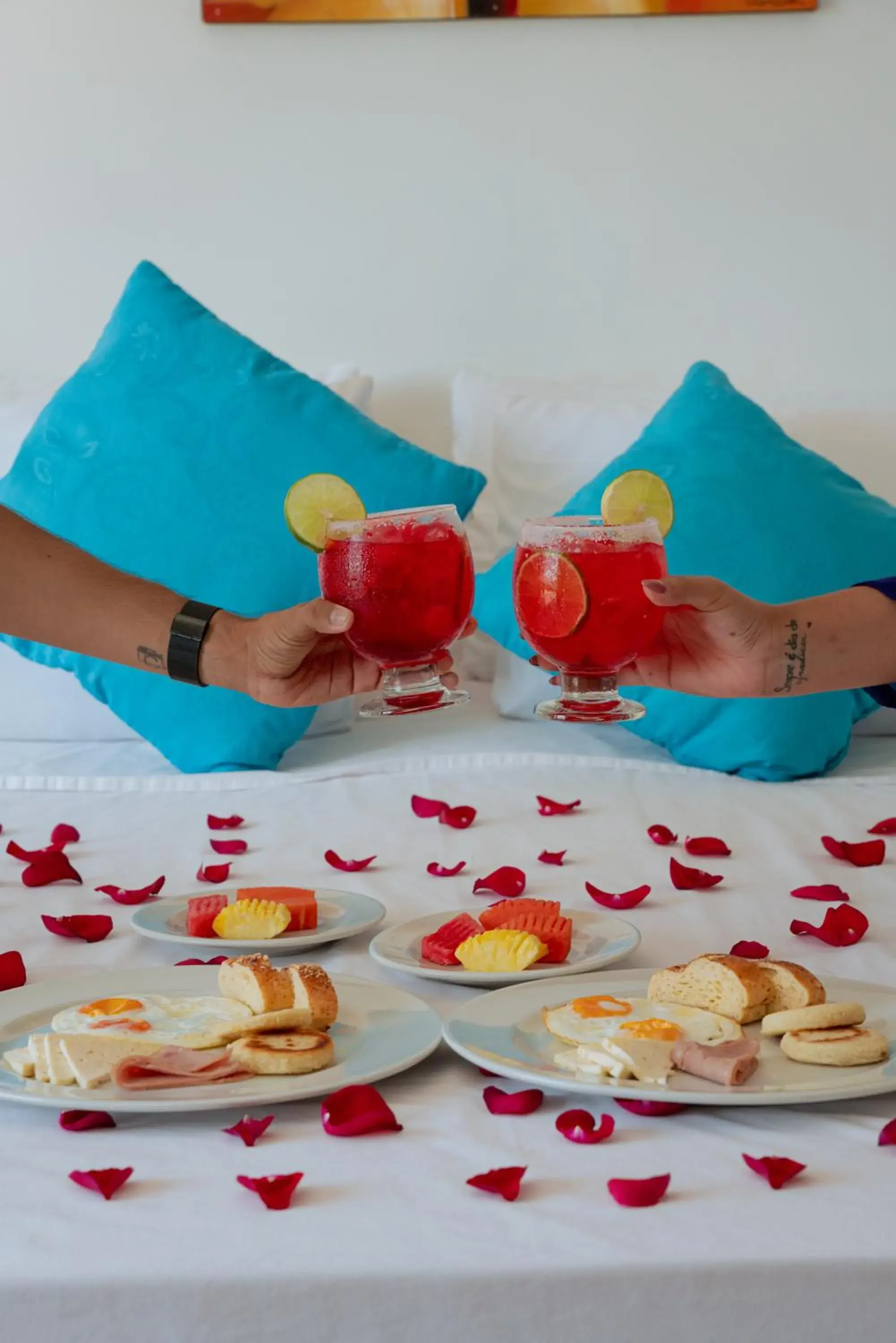 Food and drinks in Sanha Plus Hotel Food and drinks in Sanha Plus Hotel