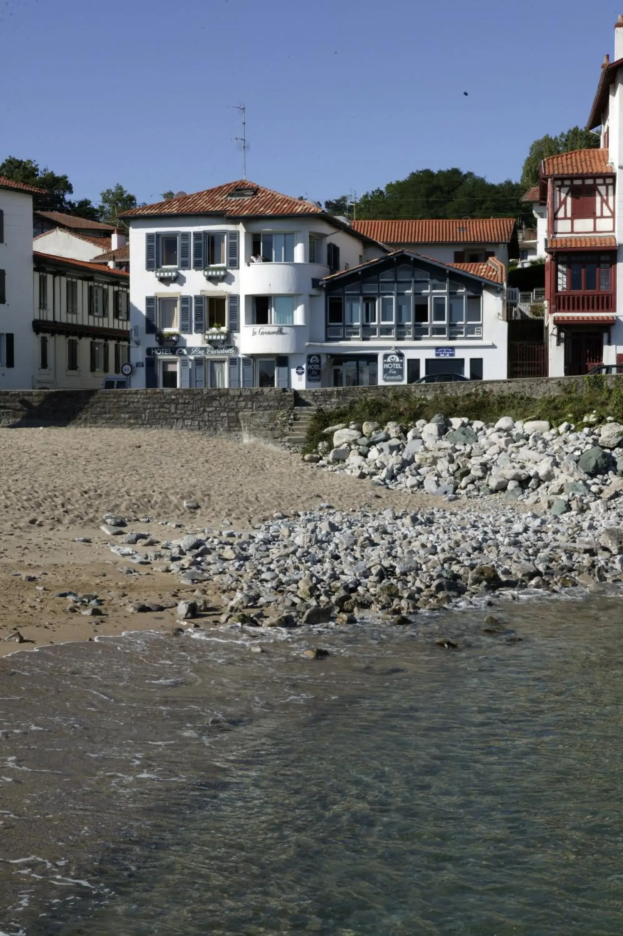 Facade/entrance in Hôtel La Caravelle Facade/entrance in Hôtel La Caravelle