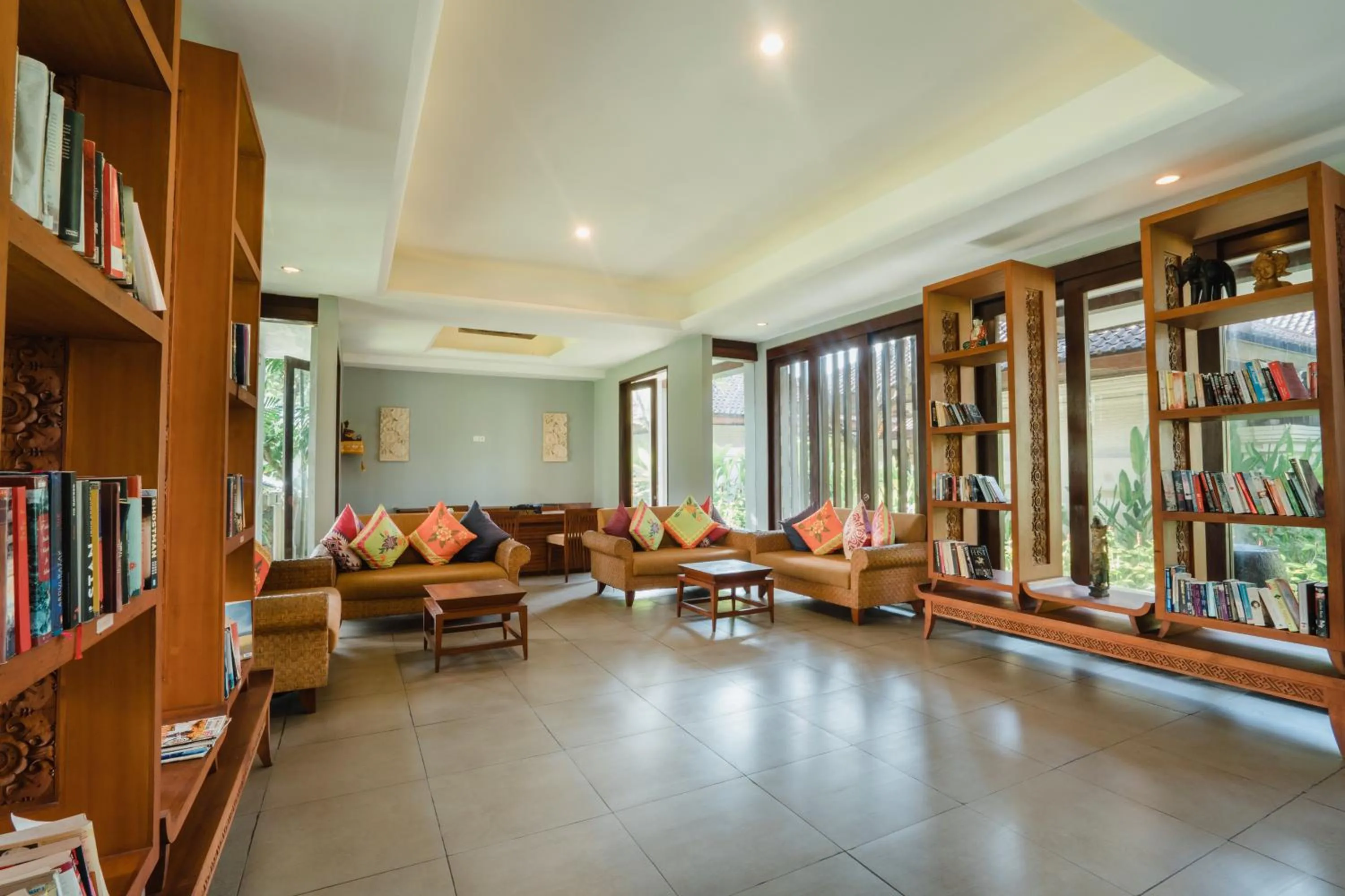 Lounge or bar in Ramayana Candidasa Beach Resort