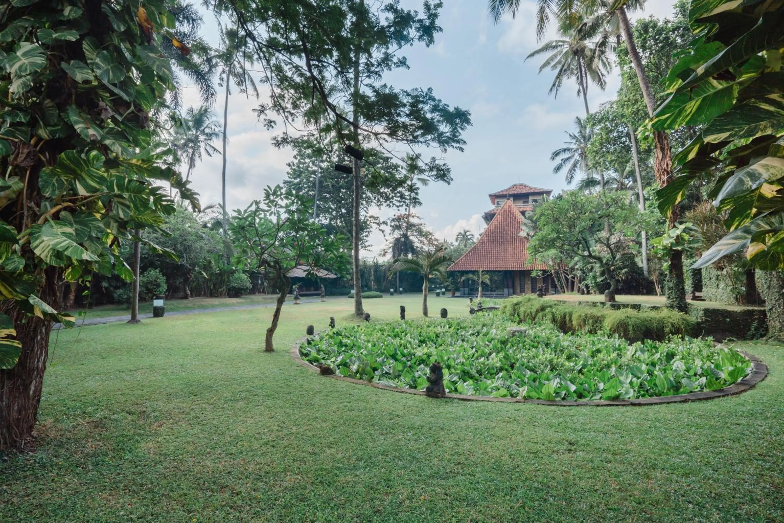 Garden in Ramayana Candidasa Beach Resort
