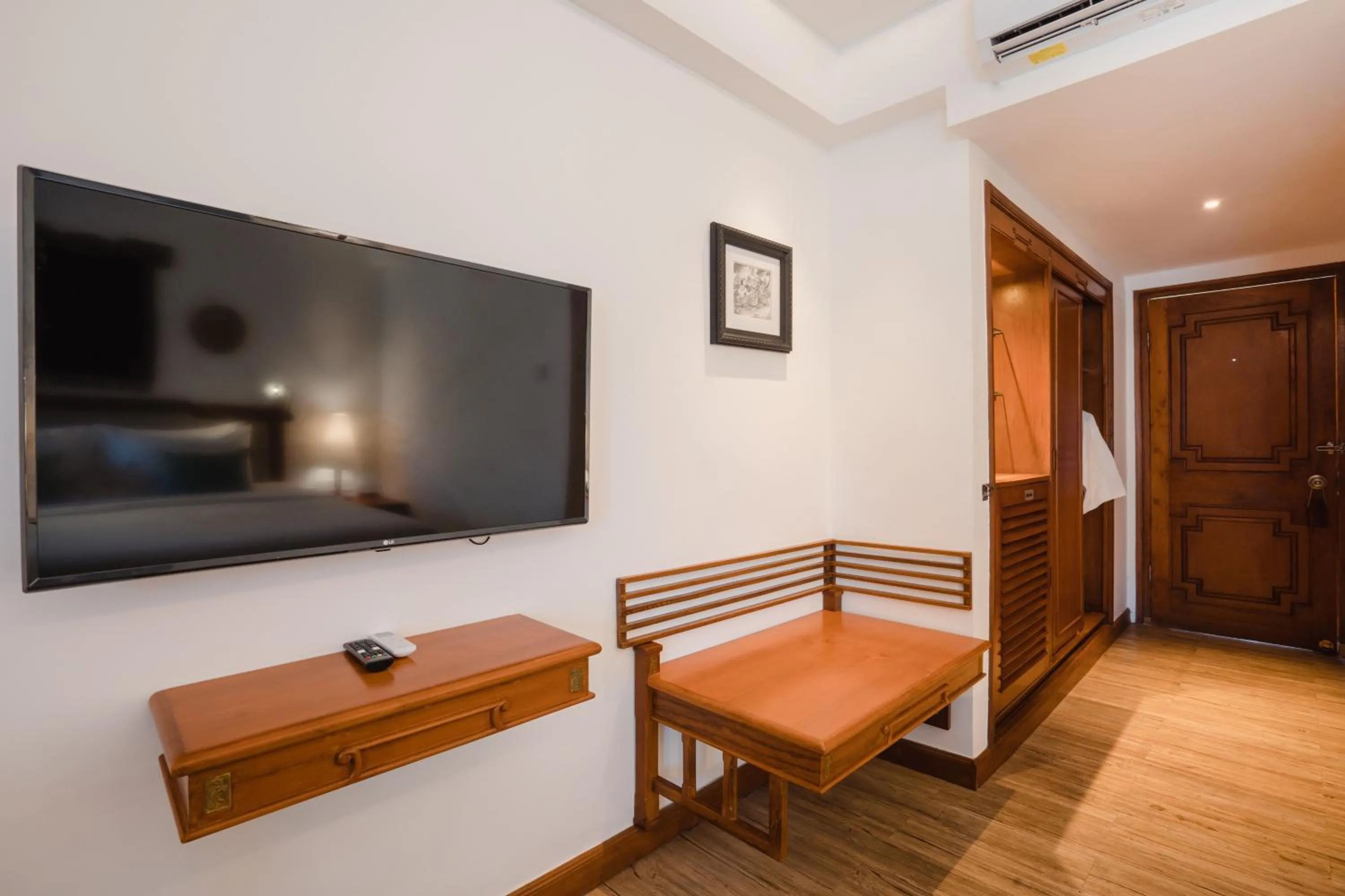 wardrobe in Ramayana Candidasa Beach Resort