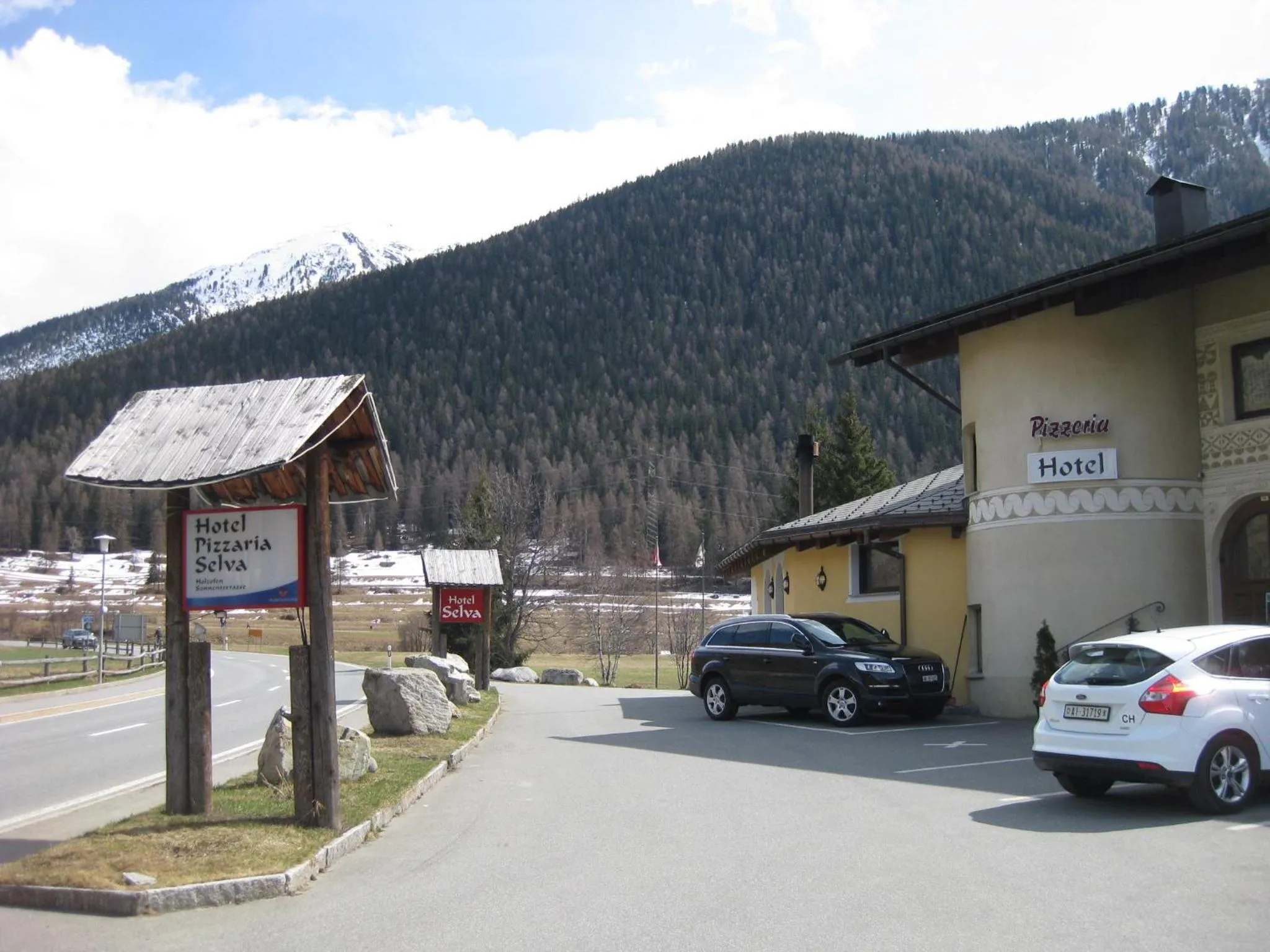 Facade/entrance in Hotel Pizzeria Selva