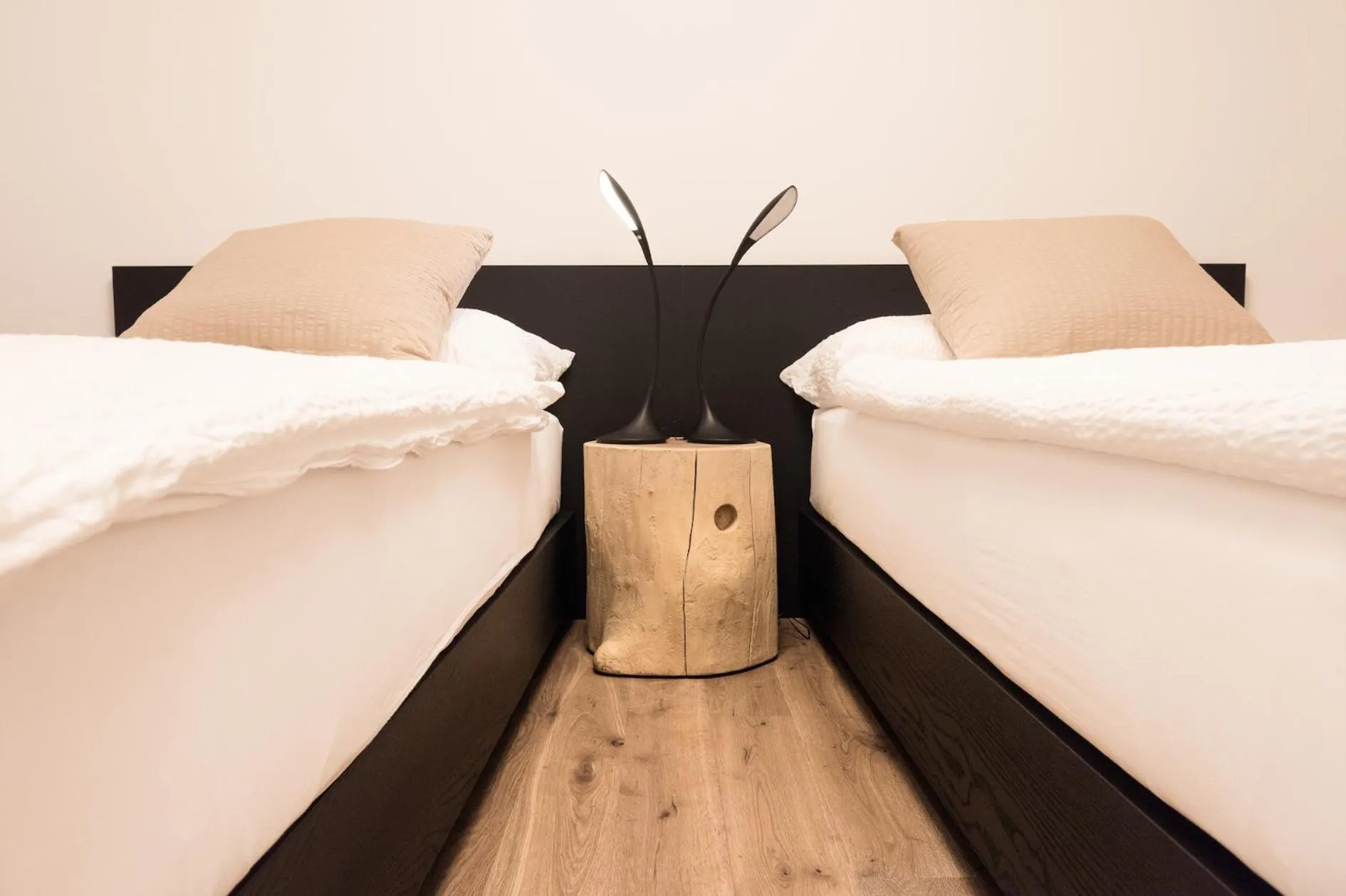 Bed in Hôtel la Croix Blanche