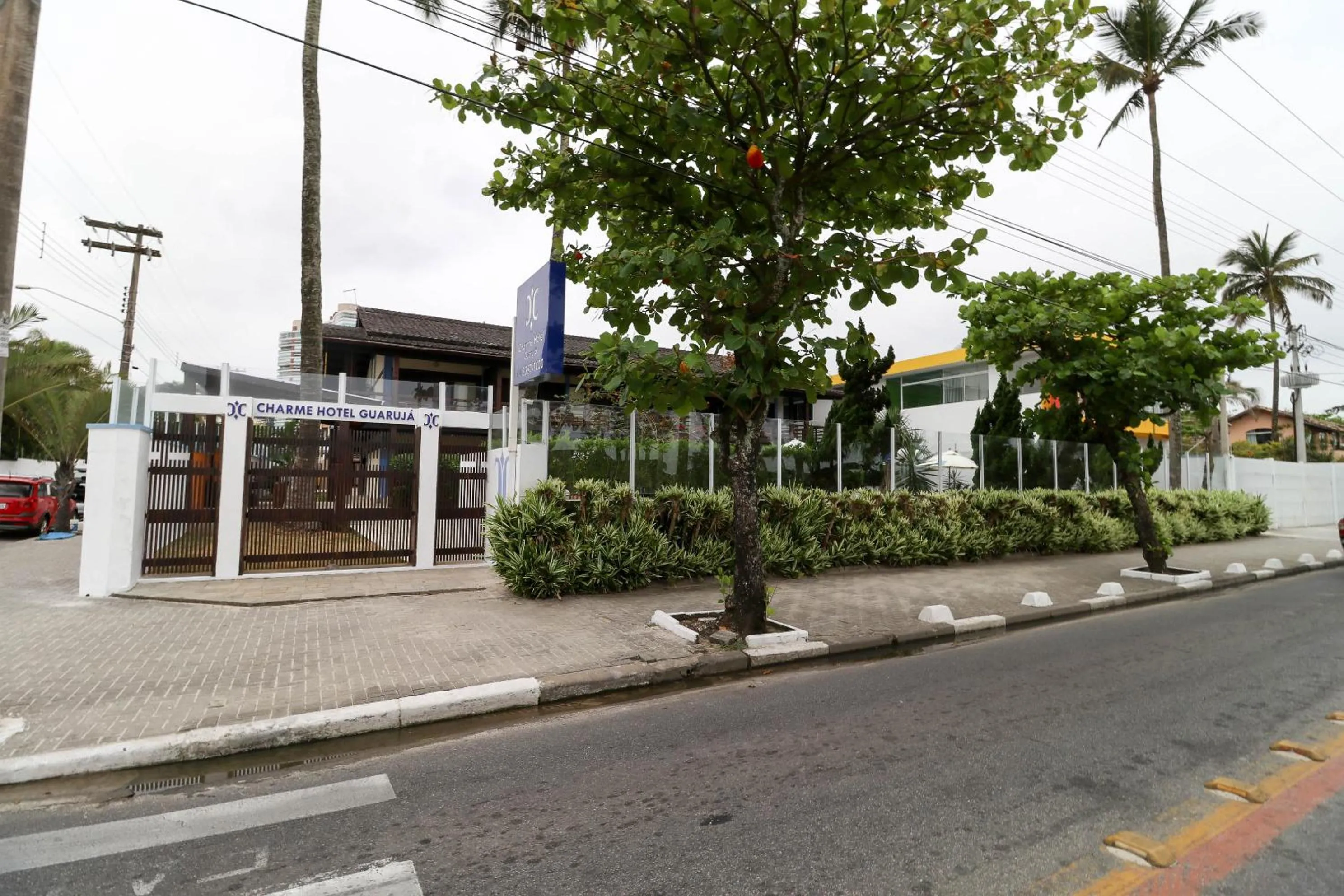 Charme Hotel Guarujá Frente Mar