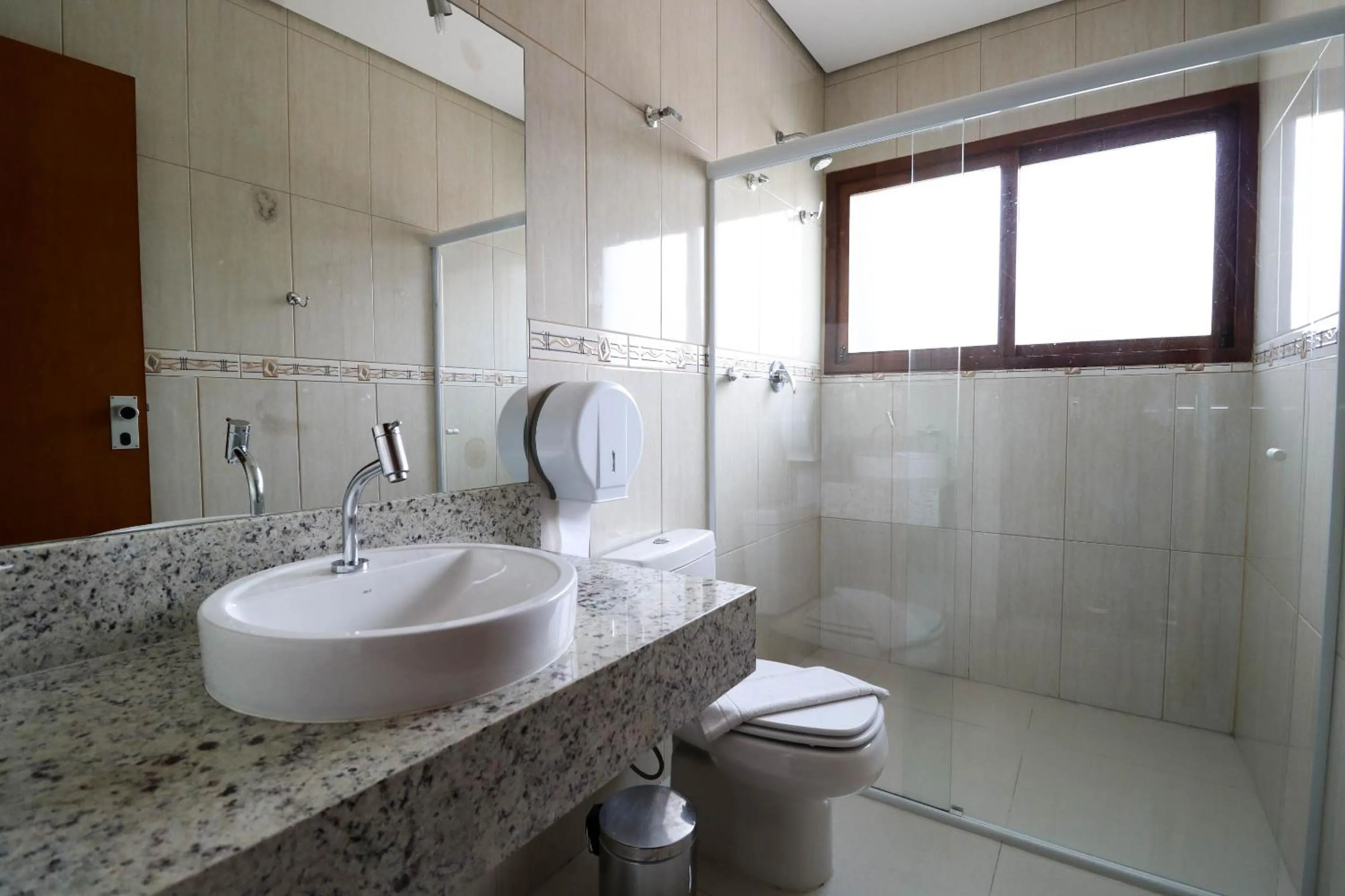 Charme Hotel Guarujá Frente Mar