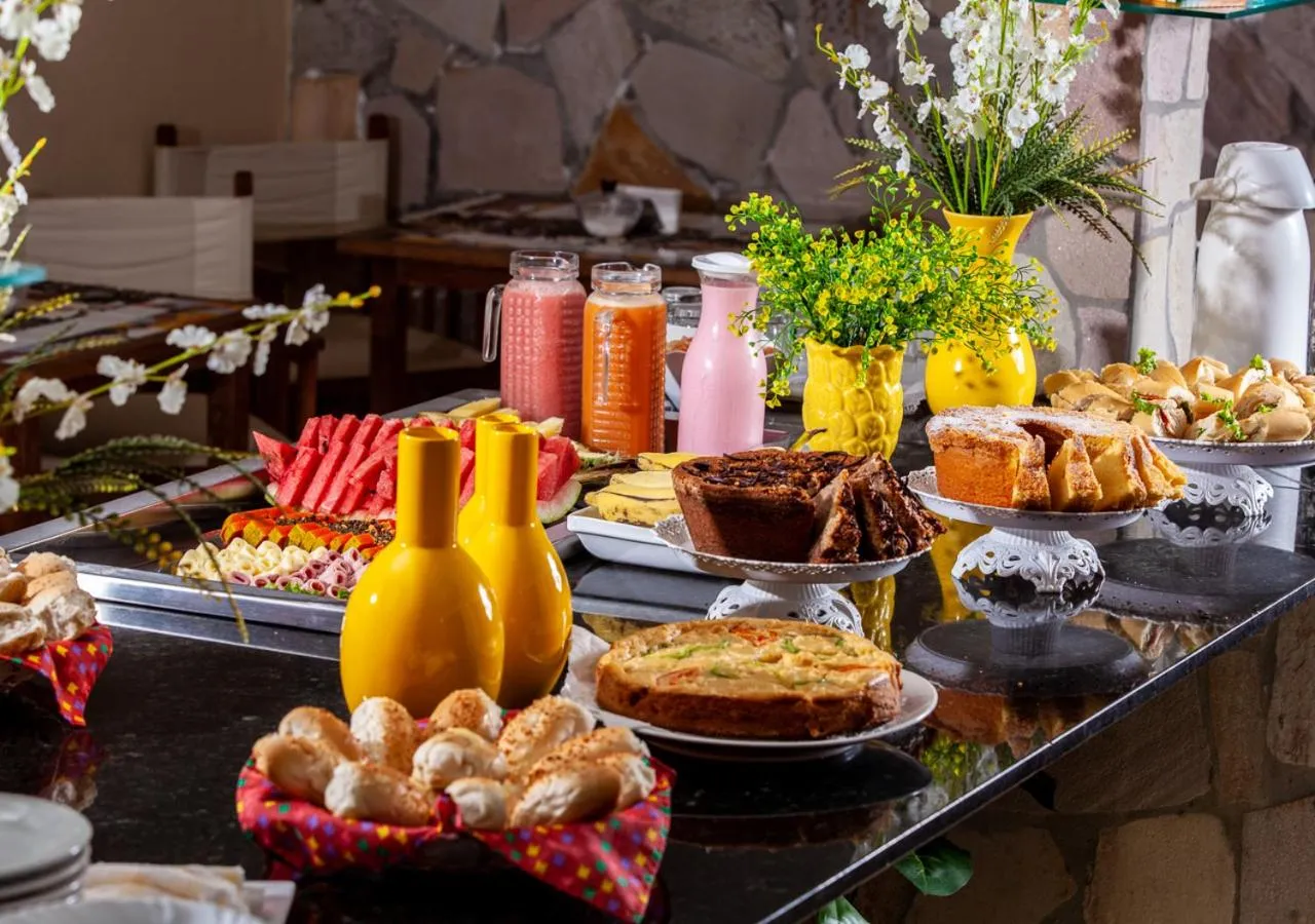 Food and drinks in Castelo Beach Hotel