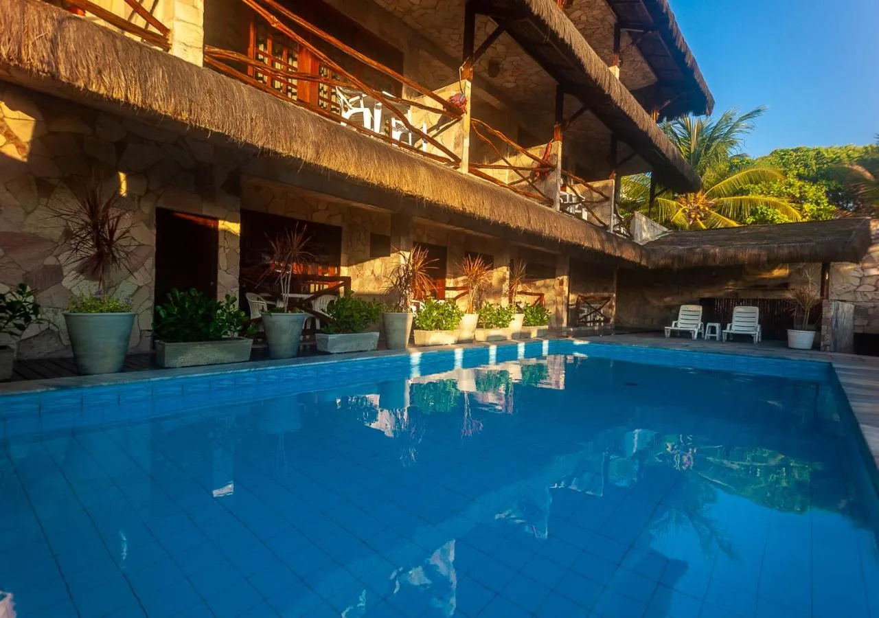 Swimming pool in Castelo Beach Hotel