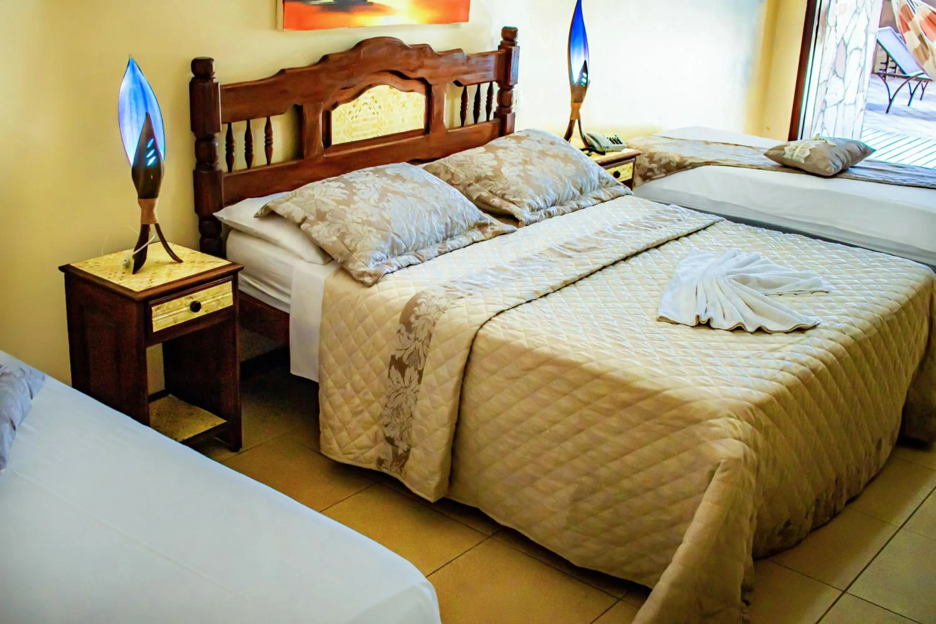 Bed in Castelo Beach Hotel