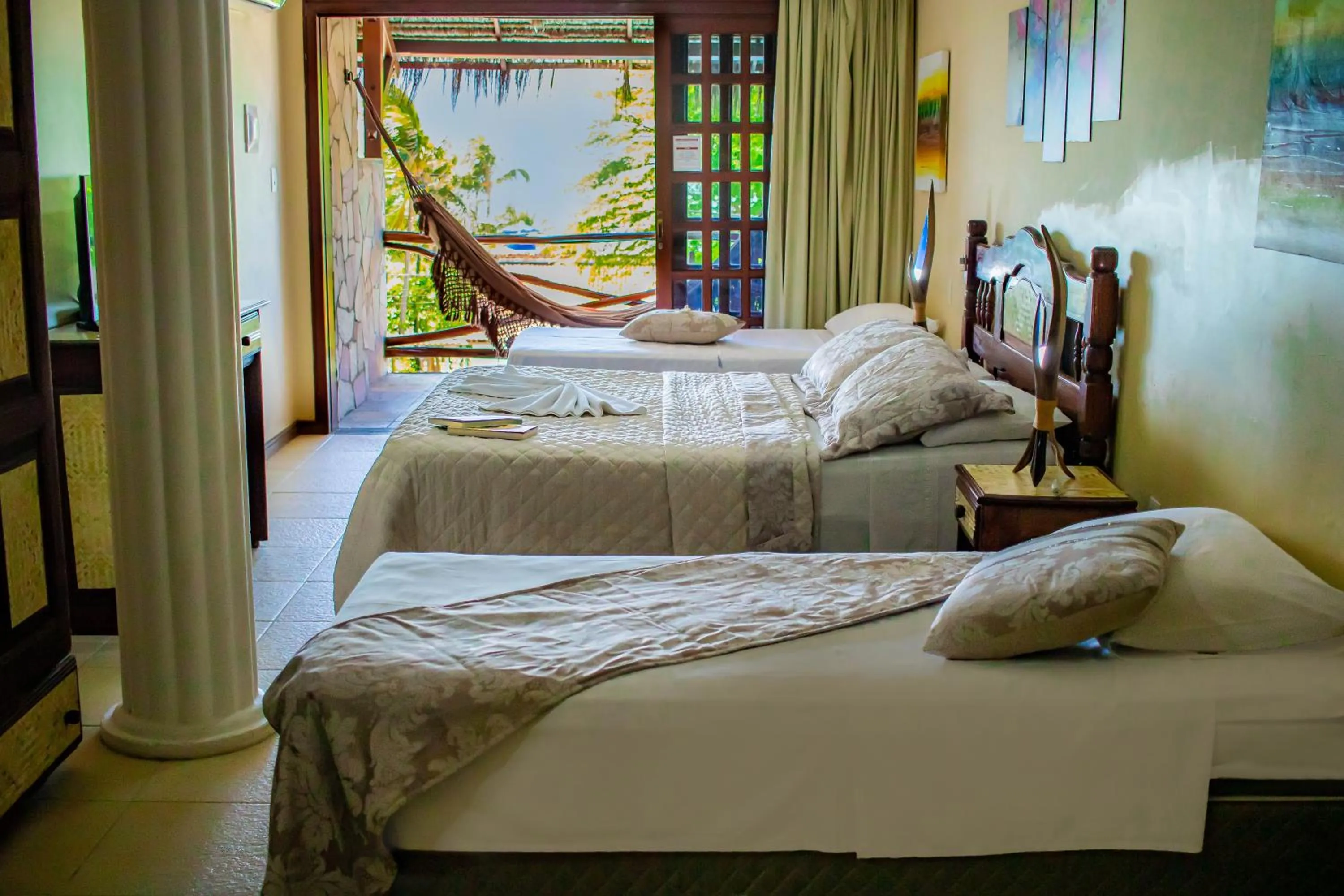 Photo of the whole room, Bed in Castelo Beach Hotel