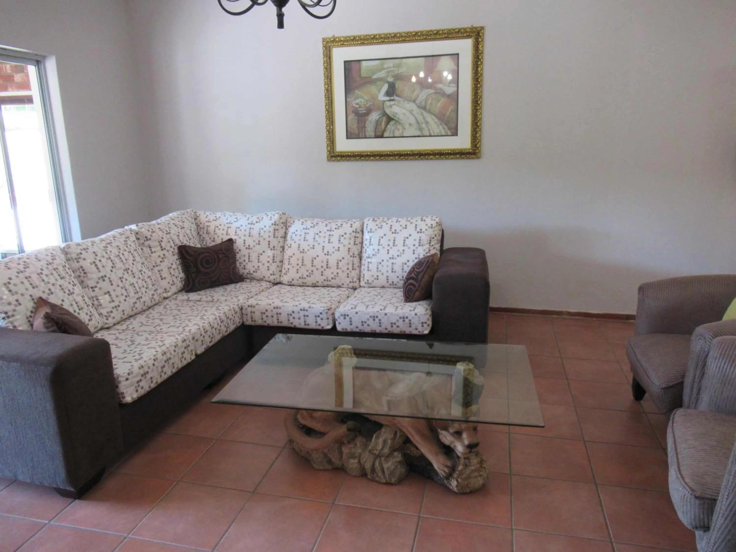 faces guesthouse