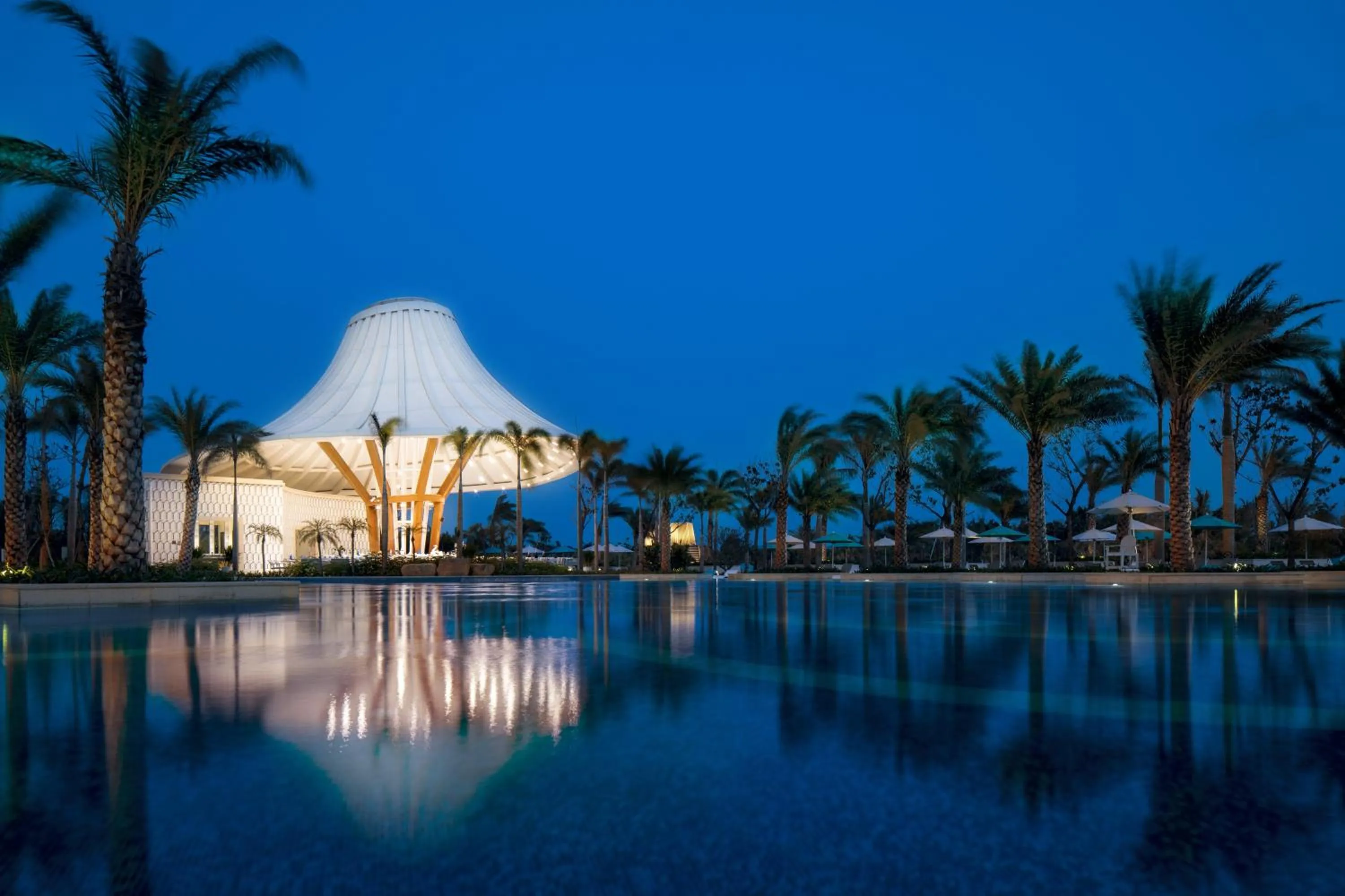 Lounge or bar in Atlantis Sanya