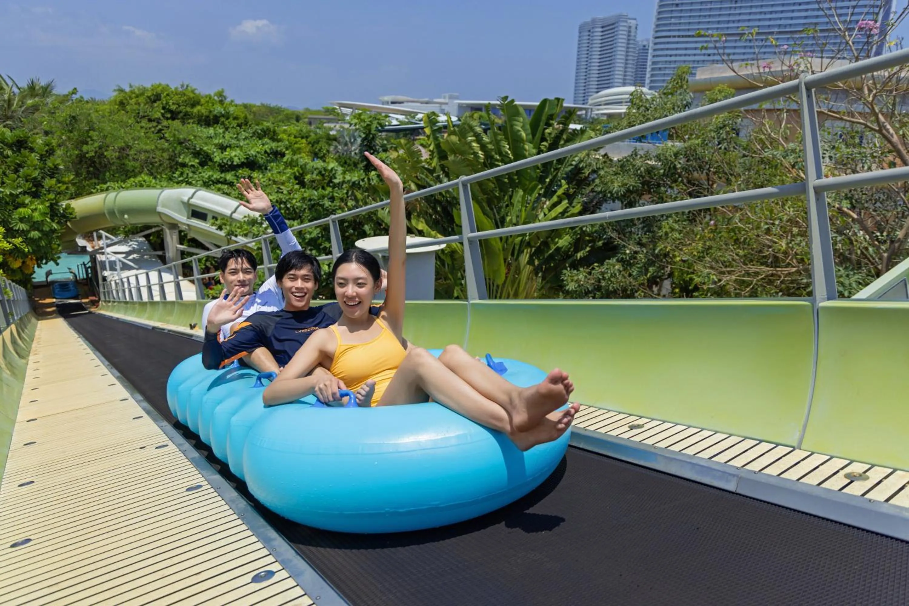 Aqua park in Atlantis Sanya