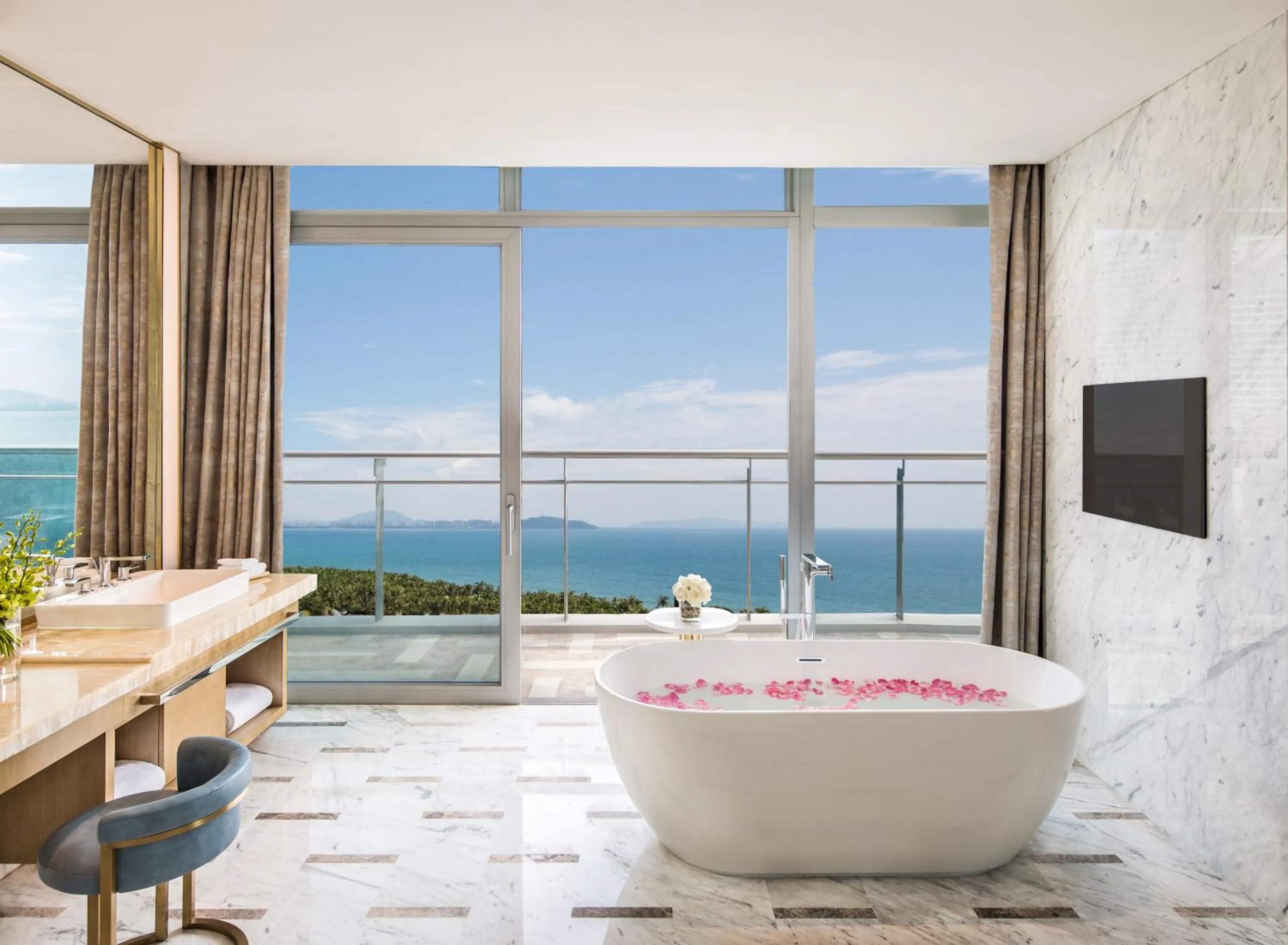 Toilet in Atlantis Sanya