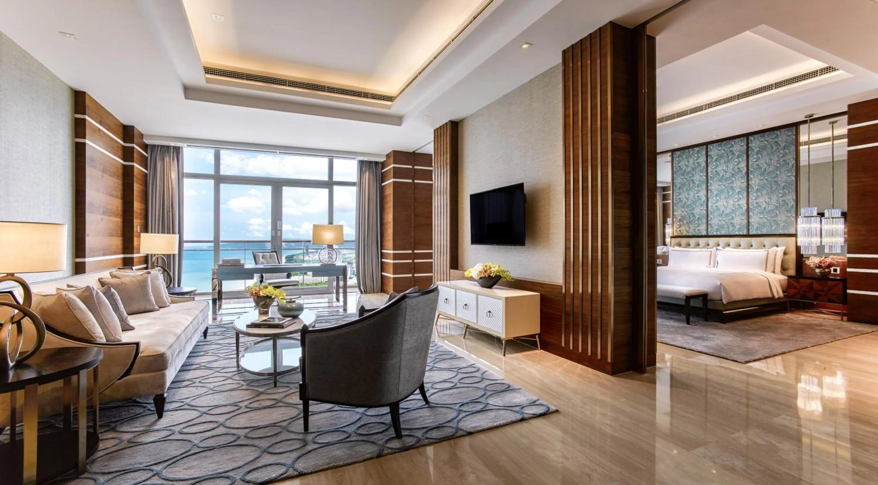 Photo of the whole room, Bed in Atlantis Sanya