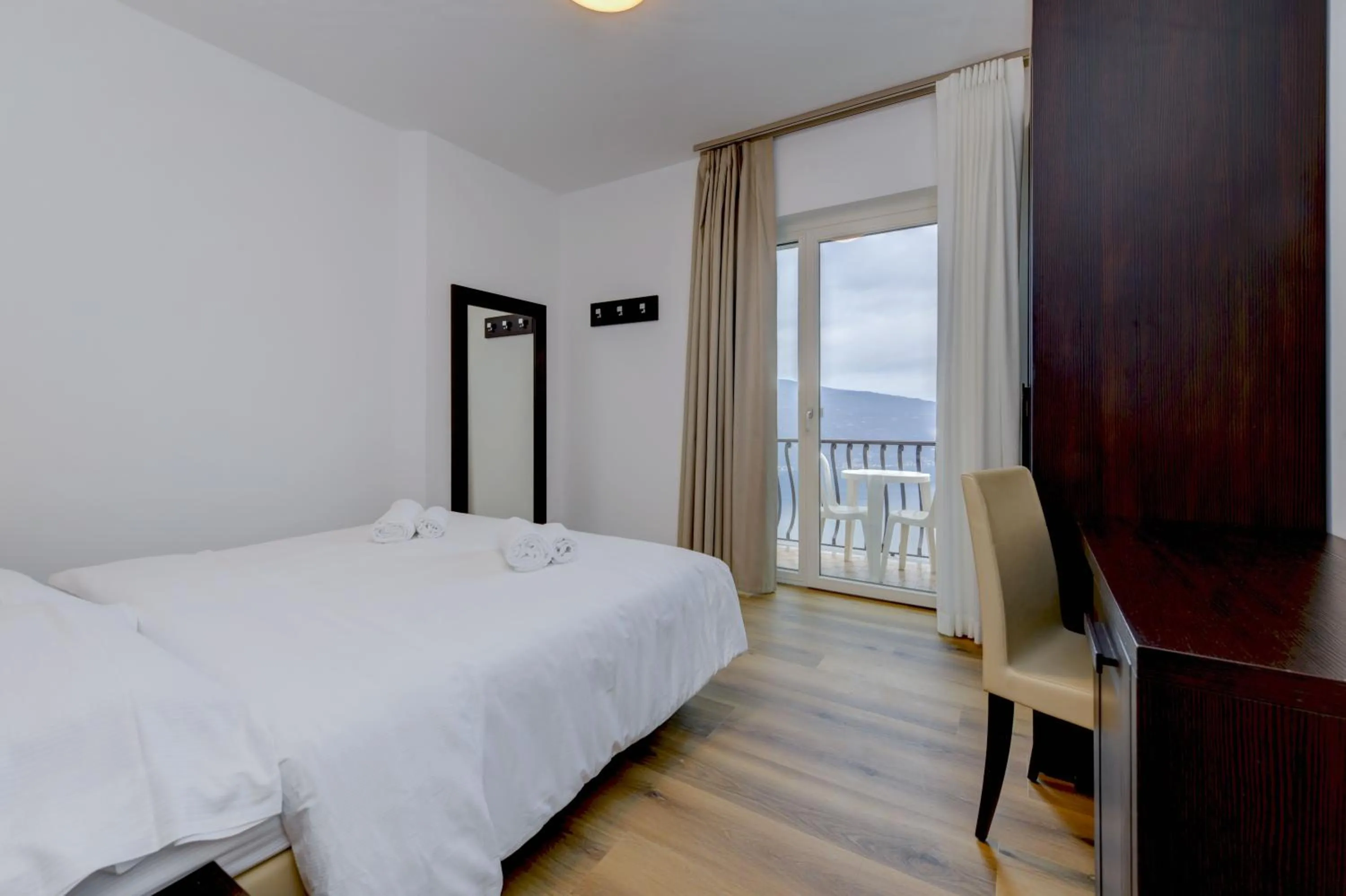 Bedroom, Bed in Hotel Bellavista