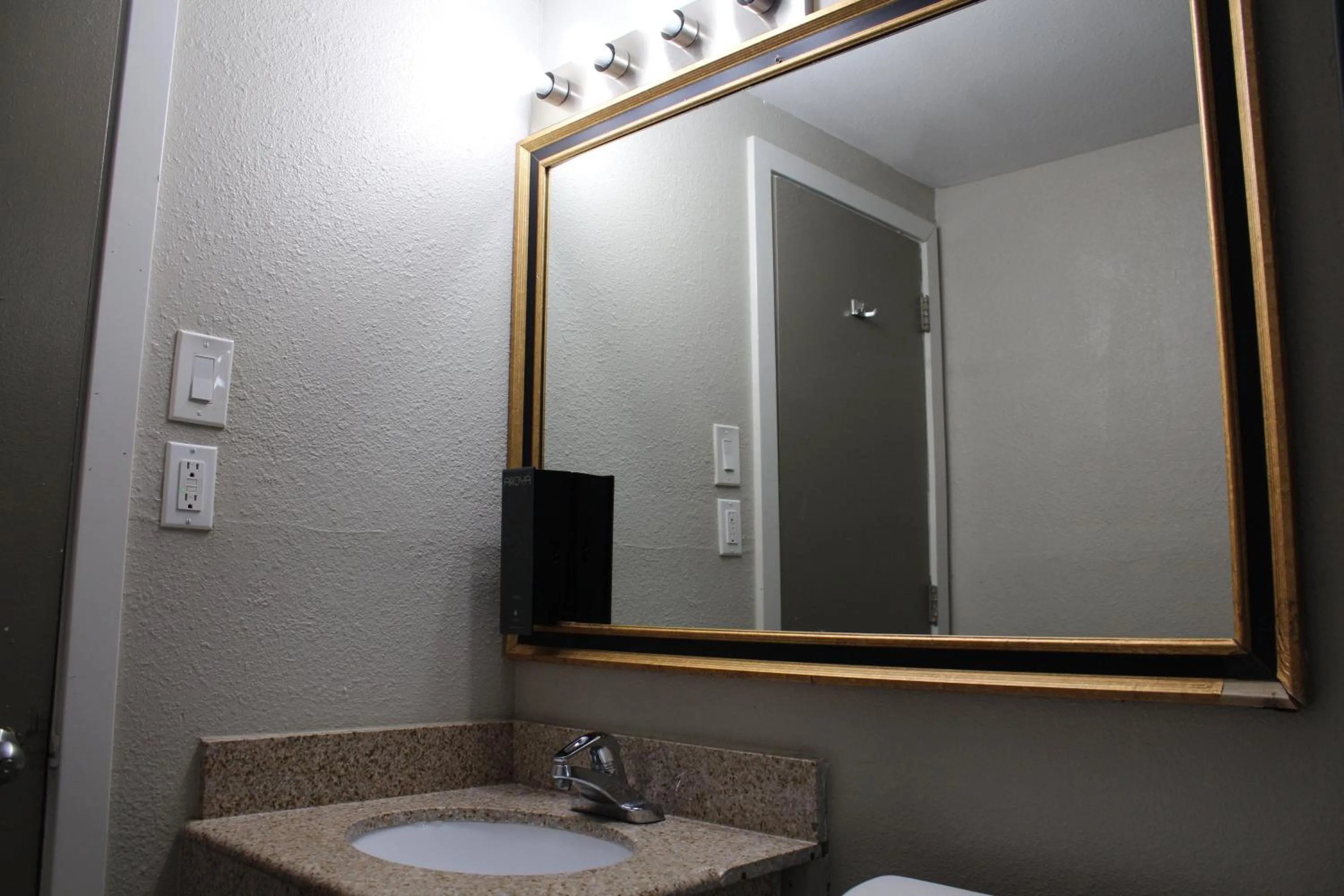 Days Inn by Wyndham Wrightstown McGuire AFB Bordentown