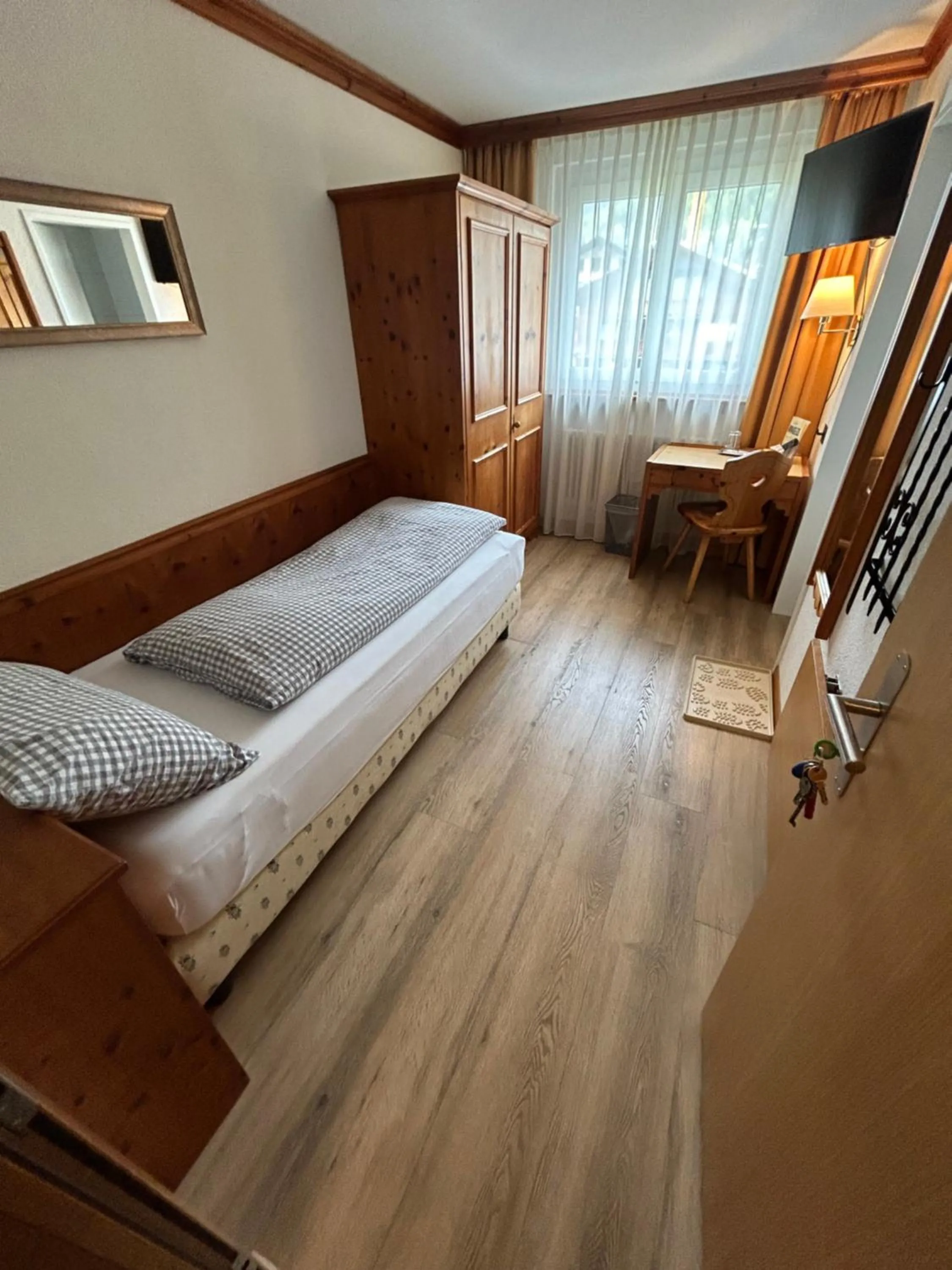 Photo of the whole room, Bed in Hotel Adonis