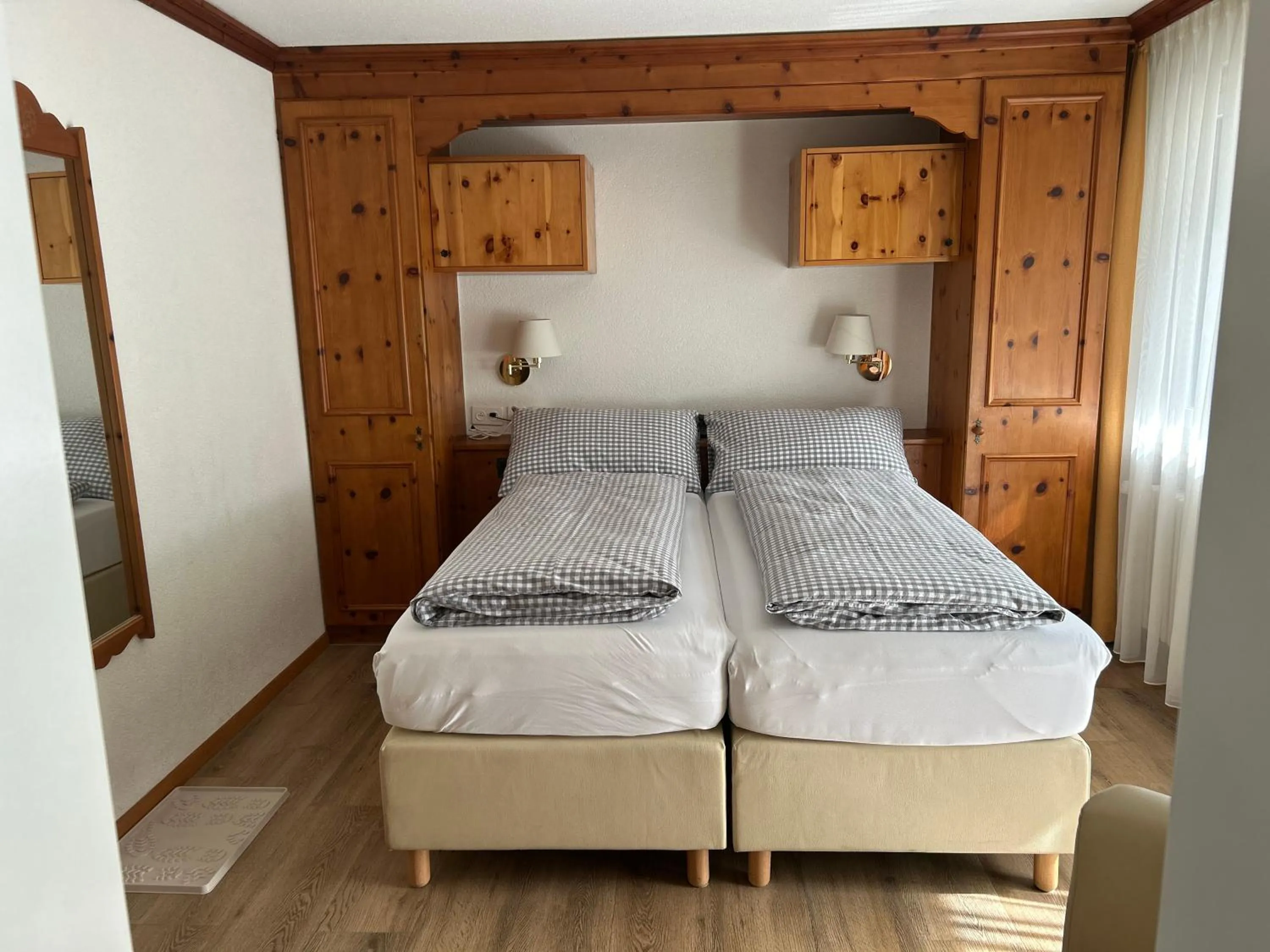 Bedroom, Bed in Hotel Adonis