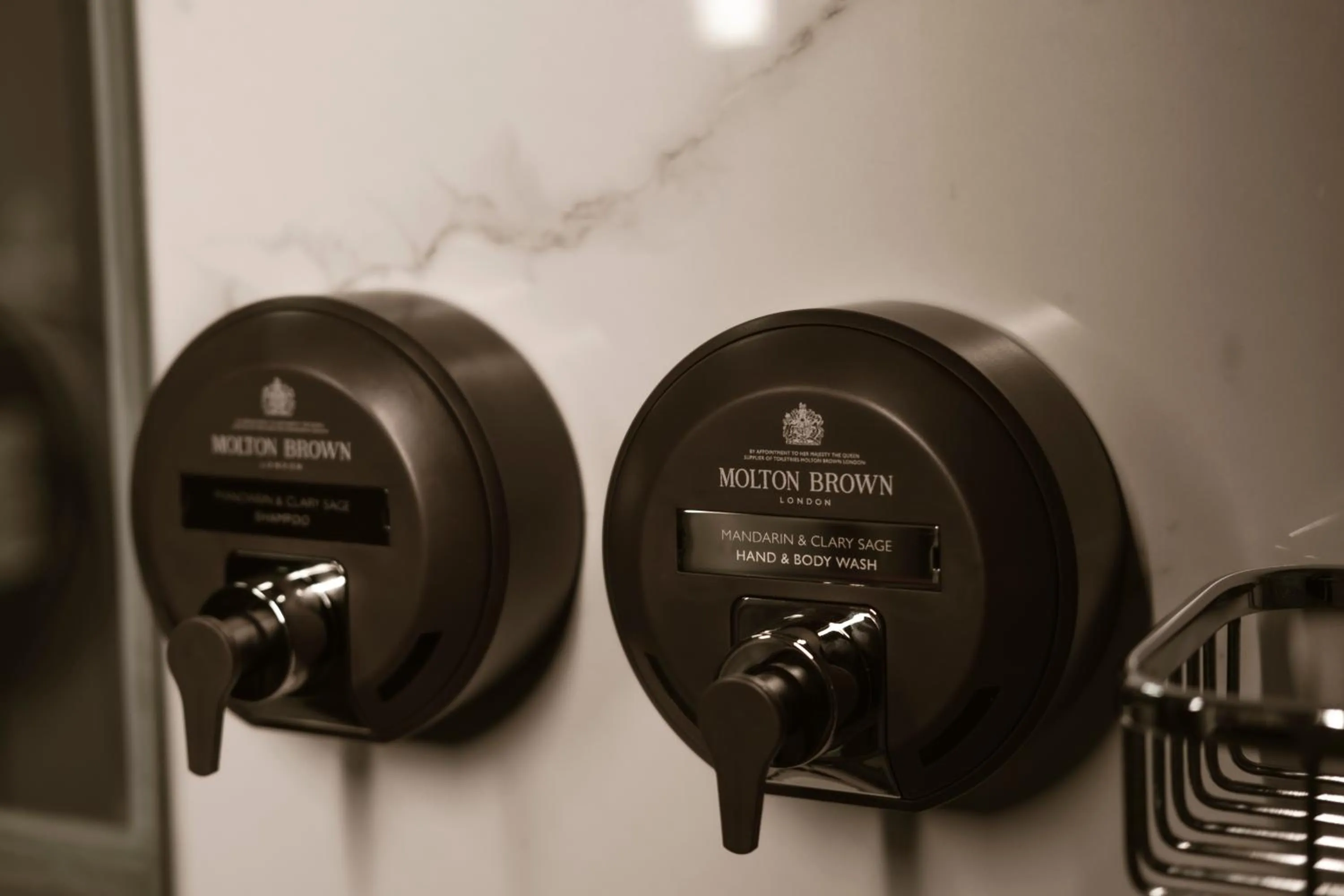 Bathroom in 1926 Le Soleil Hotel & Spa