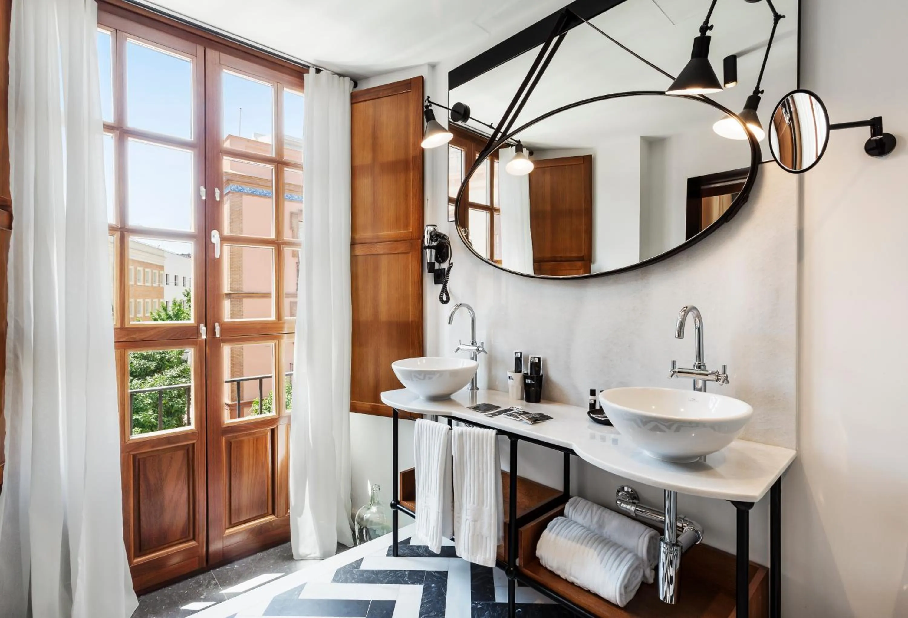 Bathroom in One Shot Conde Torrejón