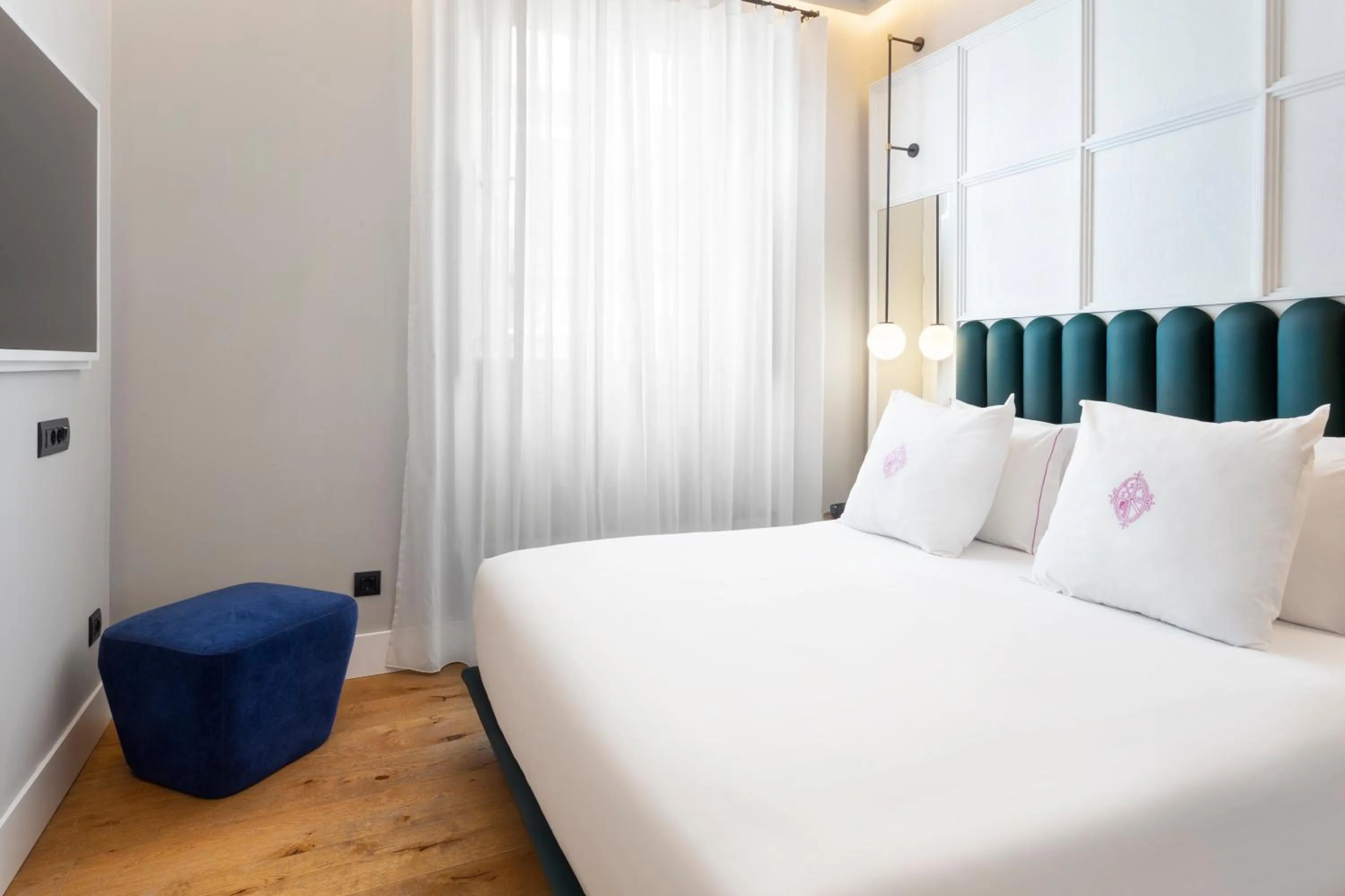 Bed in One Shot Conde Torrejón