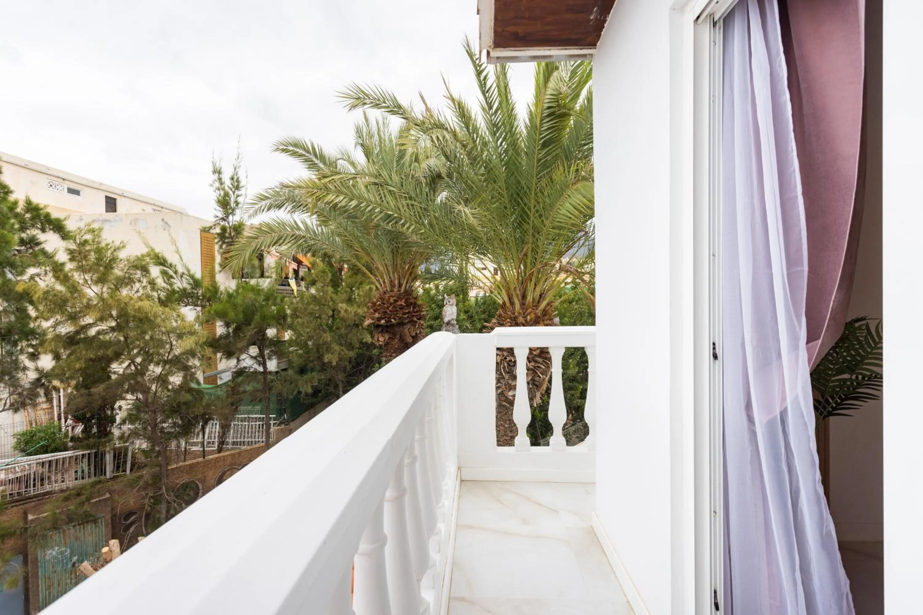 New! Sea View Apartment with Aircon in Center of Las Americas