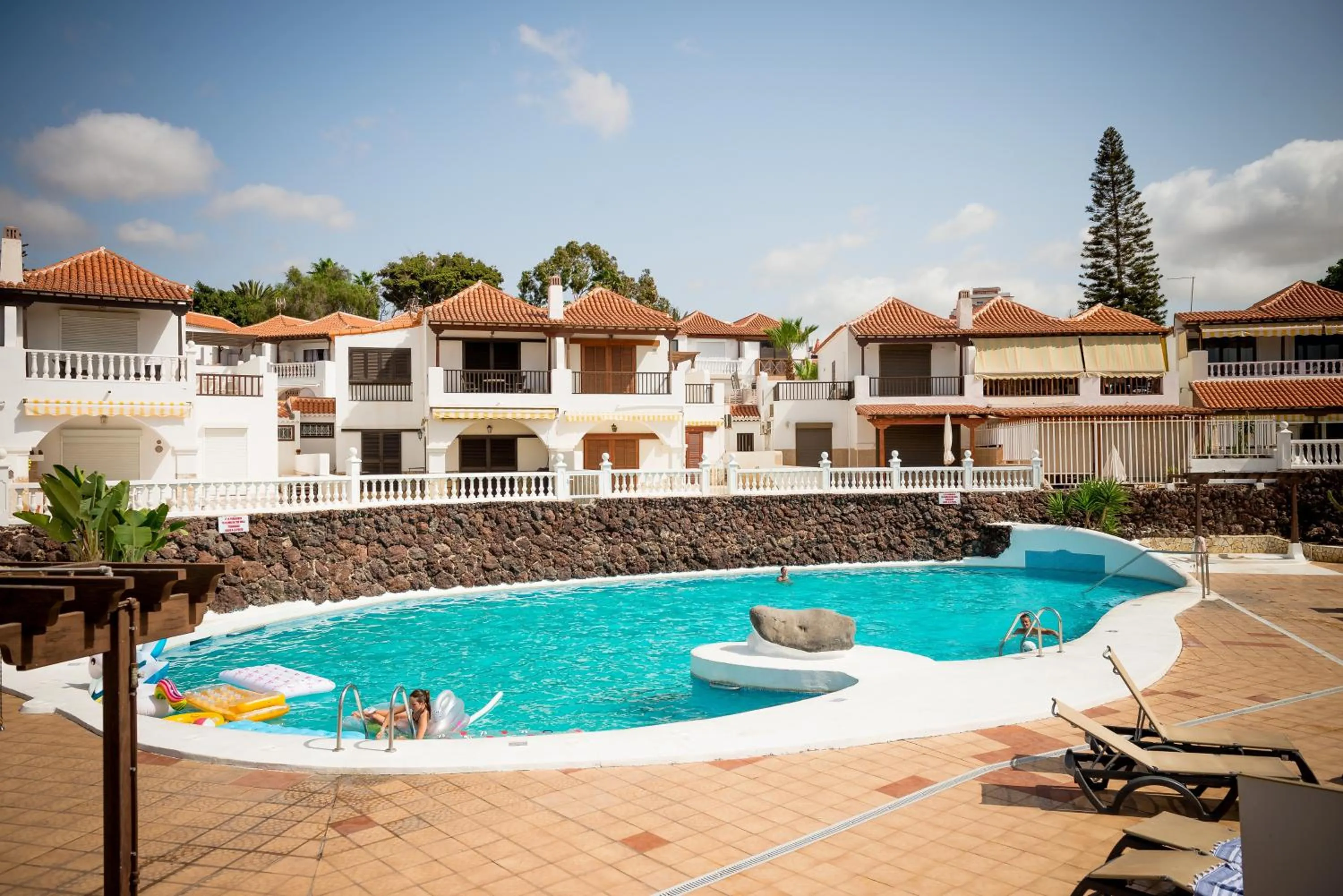 New! Sea View Apartment with Aircon in Center of Las Americas