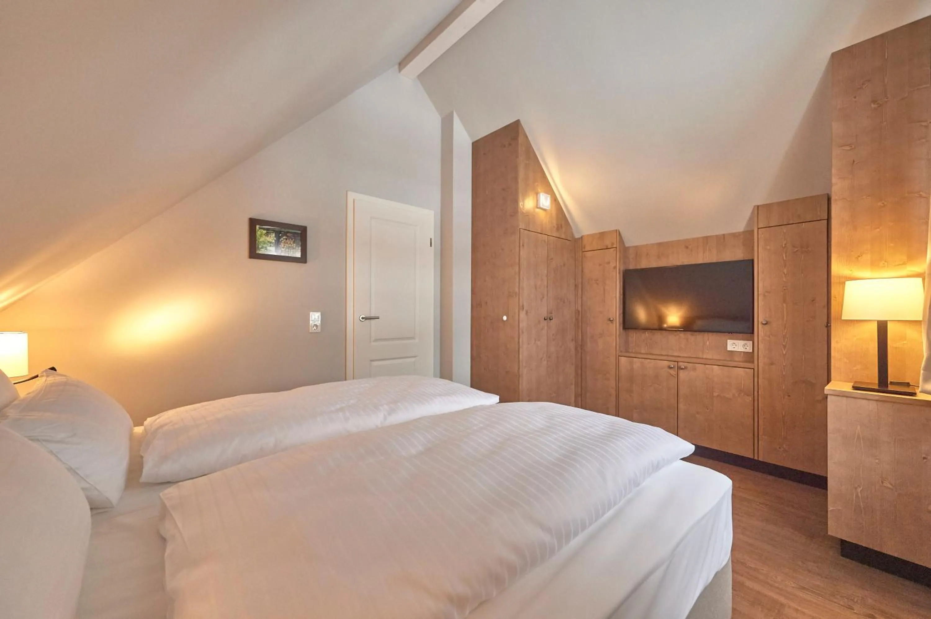 Bedroom, Bed in Das Schierke Harzresort