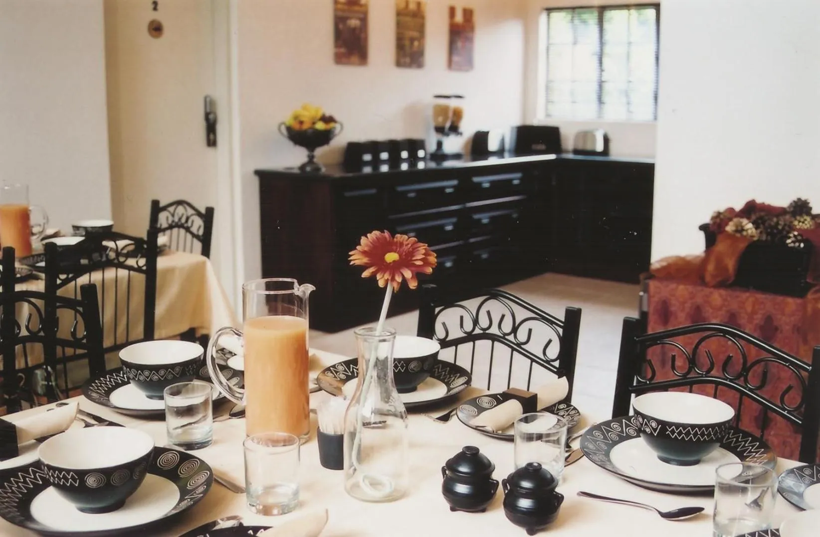 Dining area in Falling Feather Inn