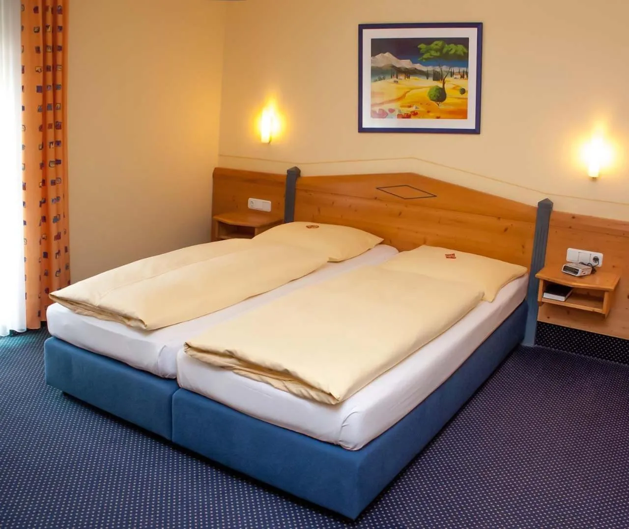 Day, Bed in Hotel Waldeck Garni