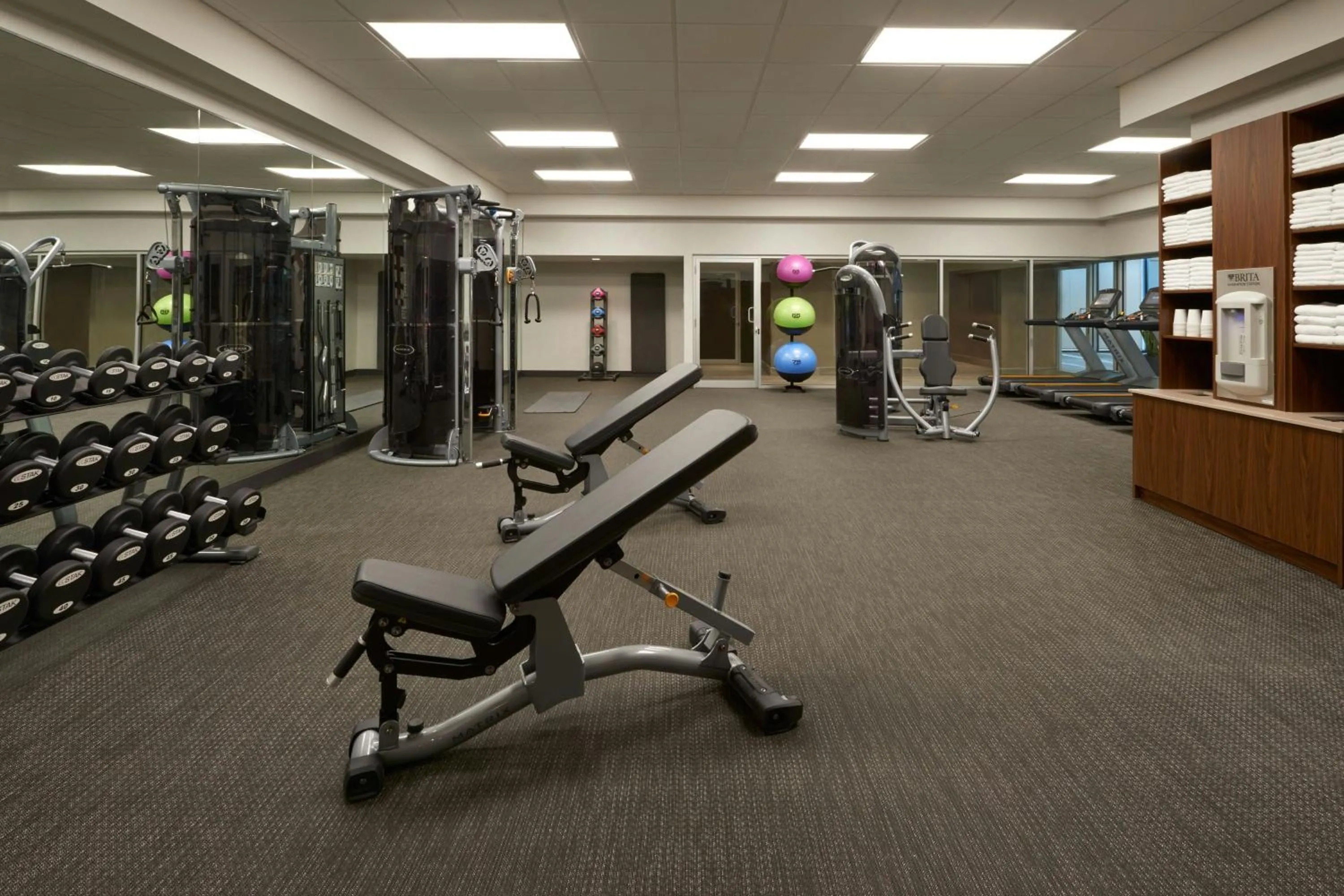 Fitness centre/facilities in TownePlace Suites by Marriott Oshawa