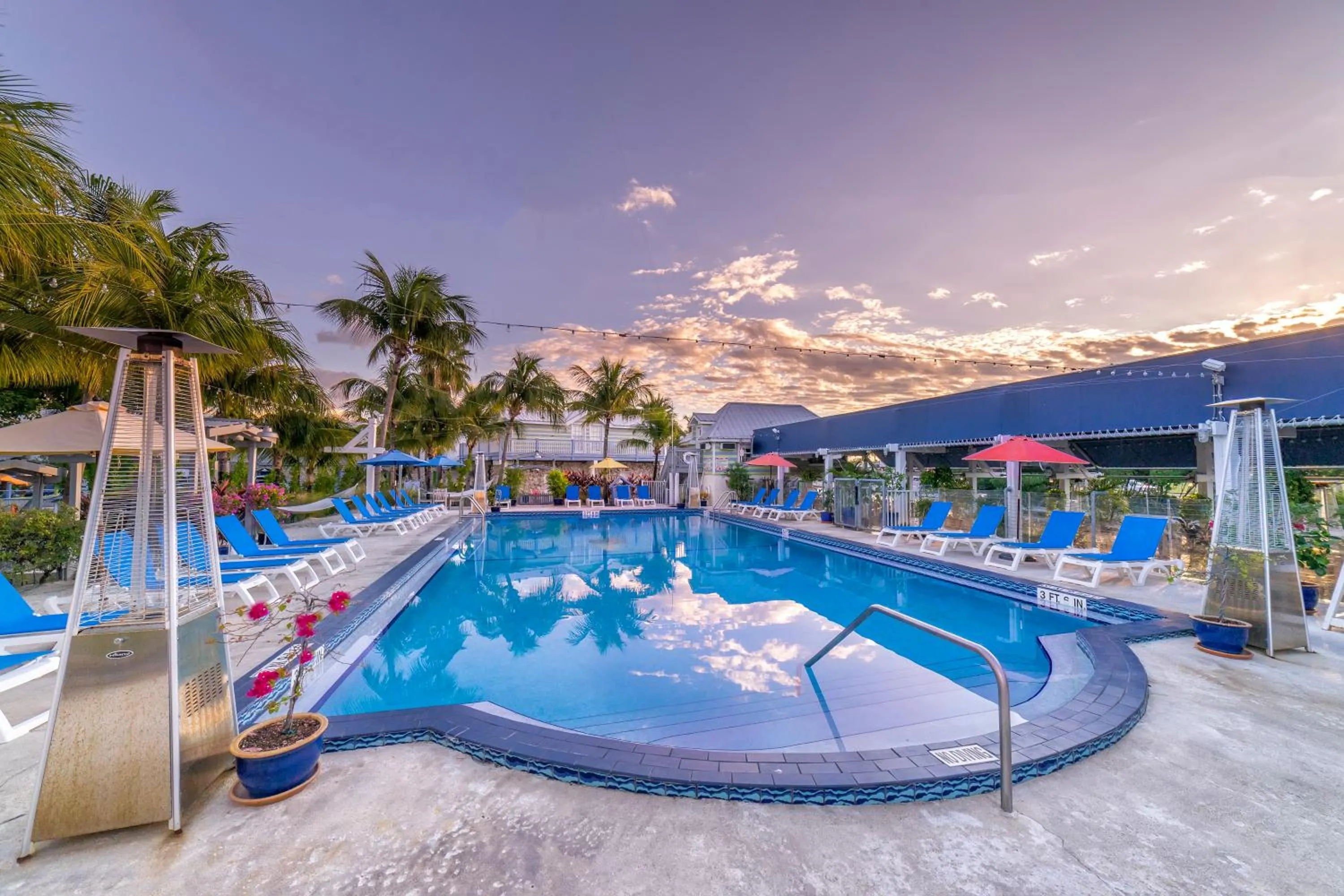 Swimming pool in Ibis Bay Resort