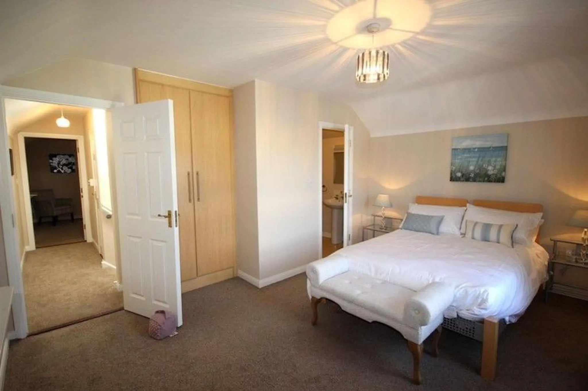 2 Clifden Court