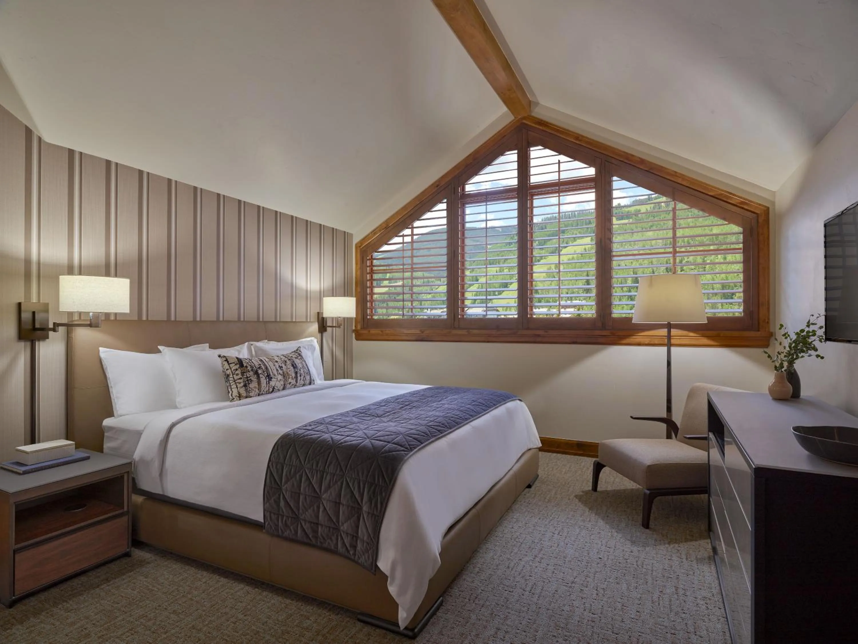 Bedroom, Bed in The Sebastian - Vail