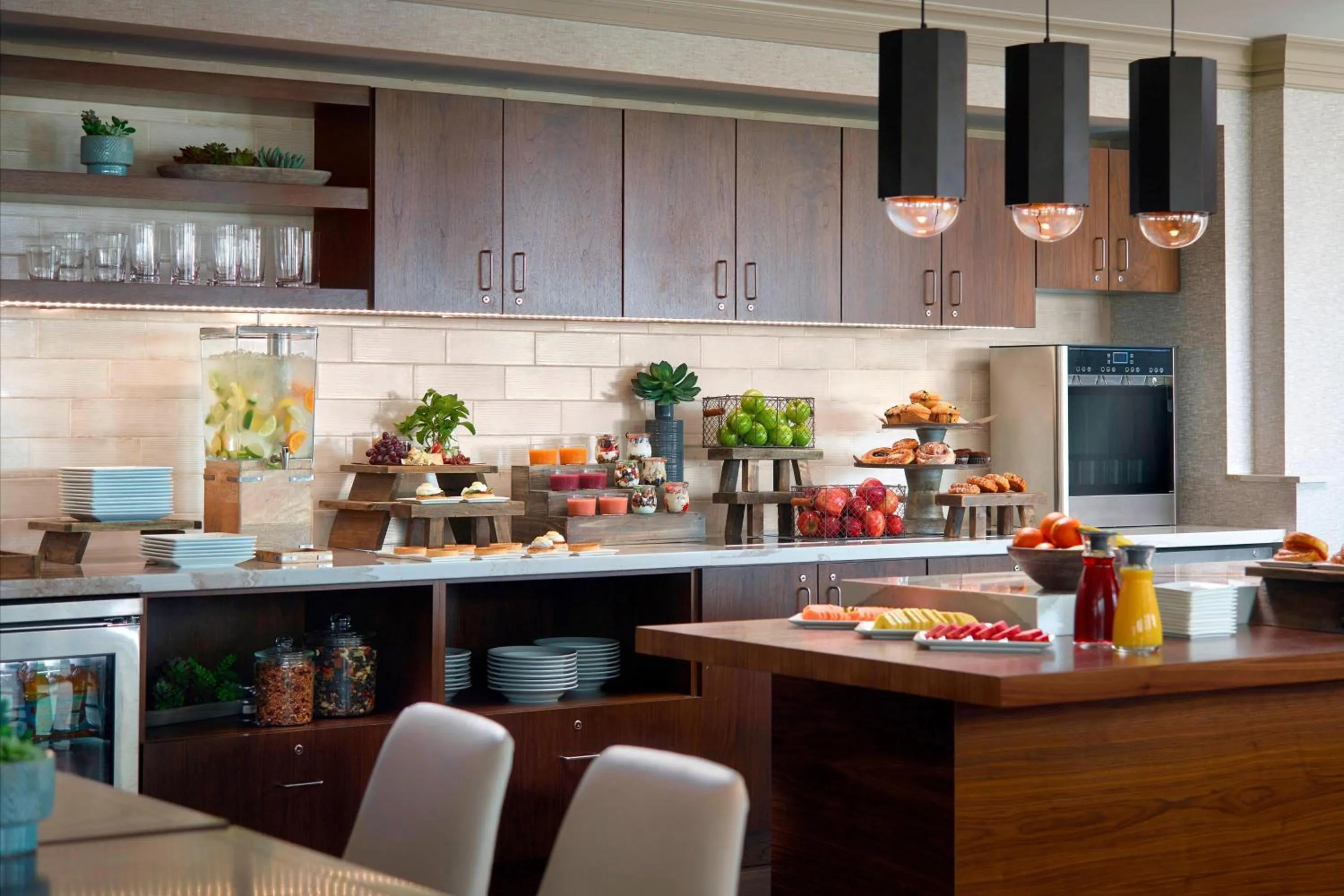 Breakfast in Atlanta Airport Marriott Gateway