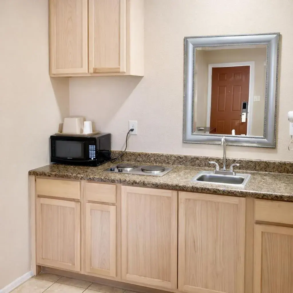 Regency Inn Hondo Regency Inn Hondo