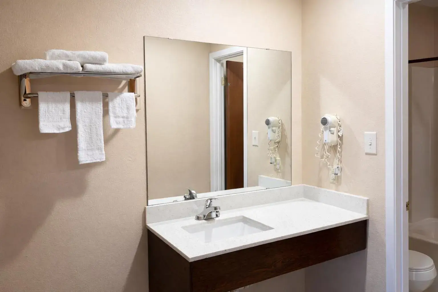 Regency Inn Hondo Regency Inn Hondo