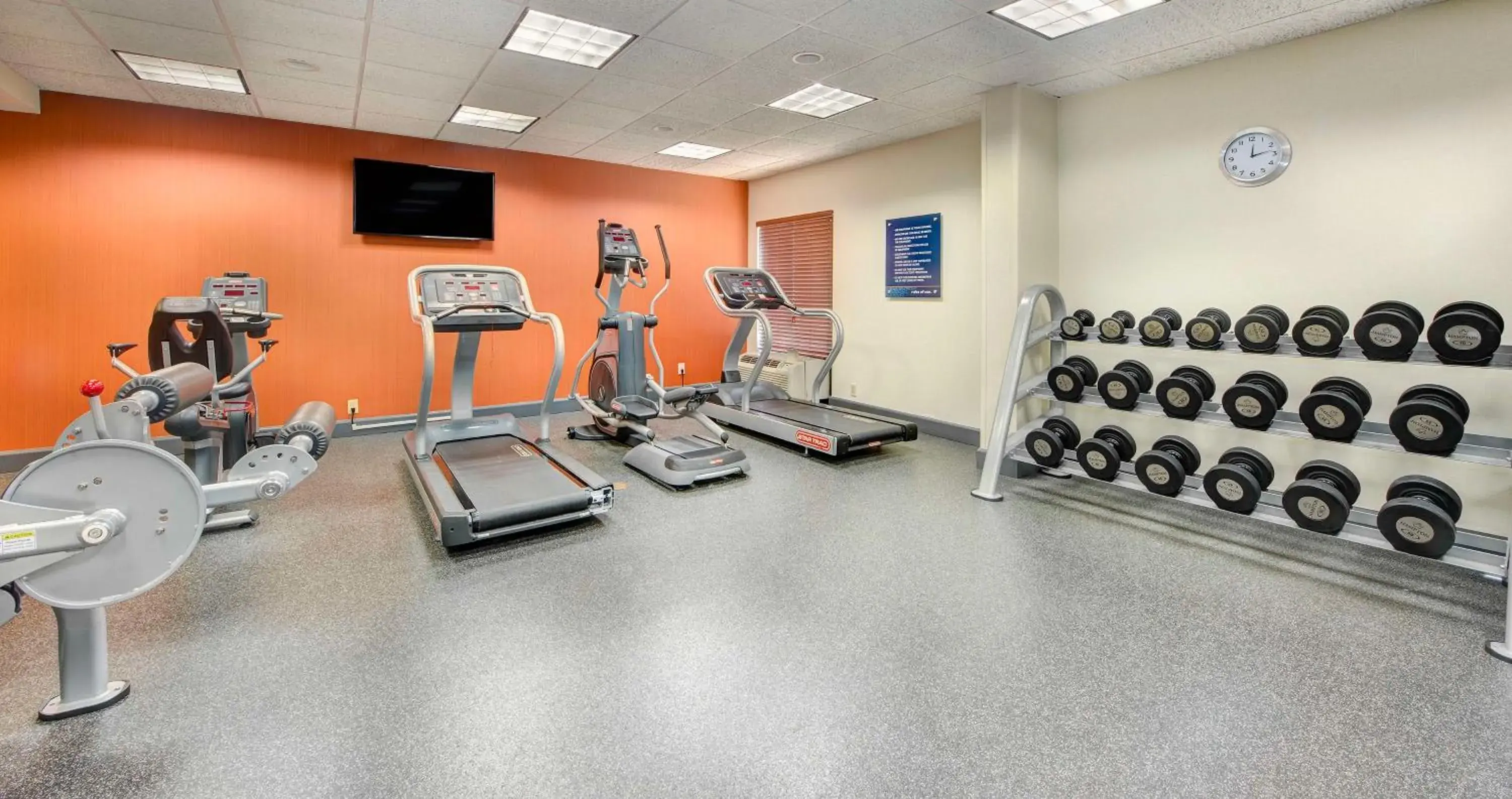 Fitness centre/facilities in Hampton Inn Spartanburg Hotel Fitness centre/facilities in Hampton Inn Spartanburg Hotel