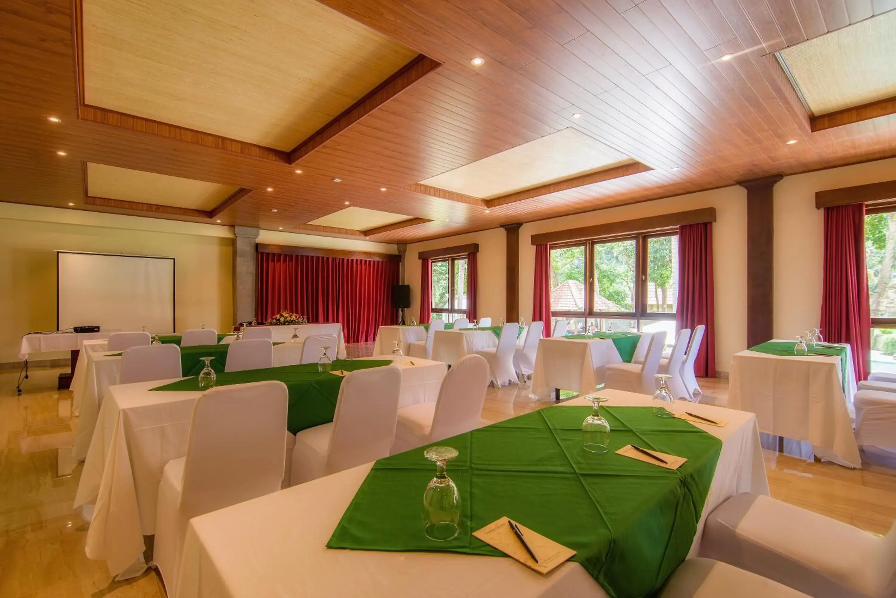 Meeting/conference room in Champlung Sari Hotel and Spa Ubud