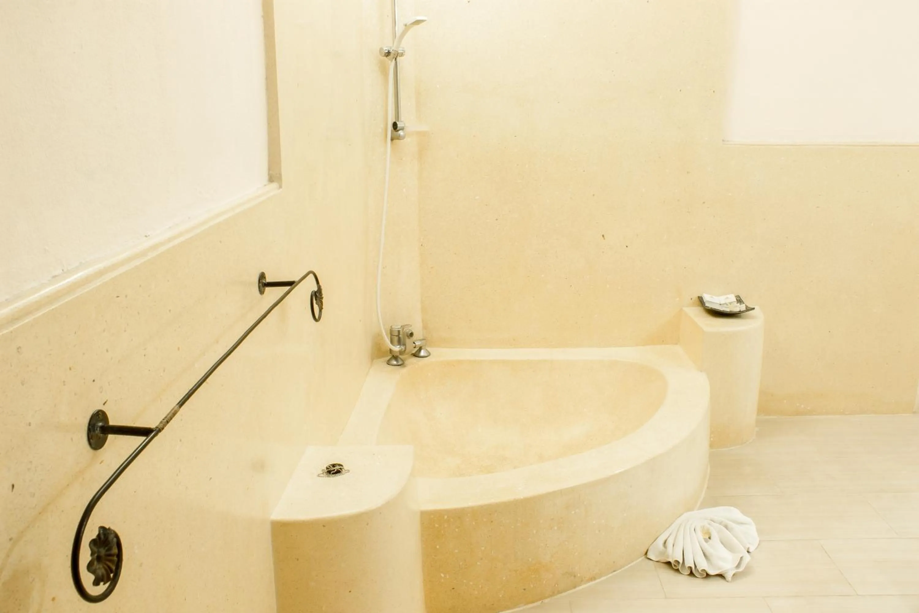 Bathroom in Champlung Sari Hotel and Spa Ubud